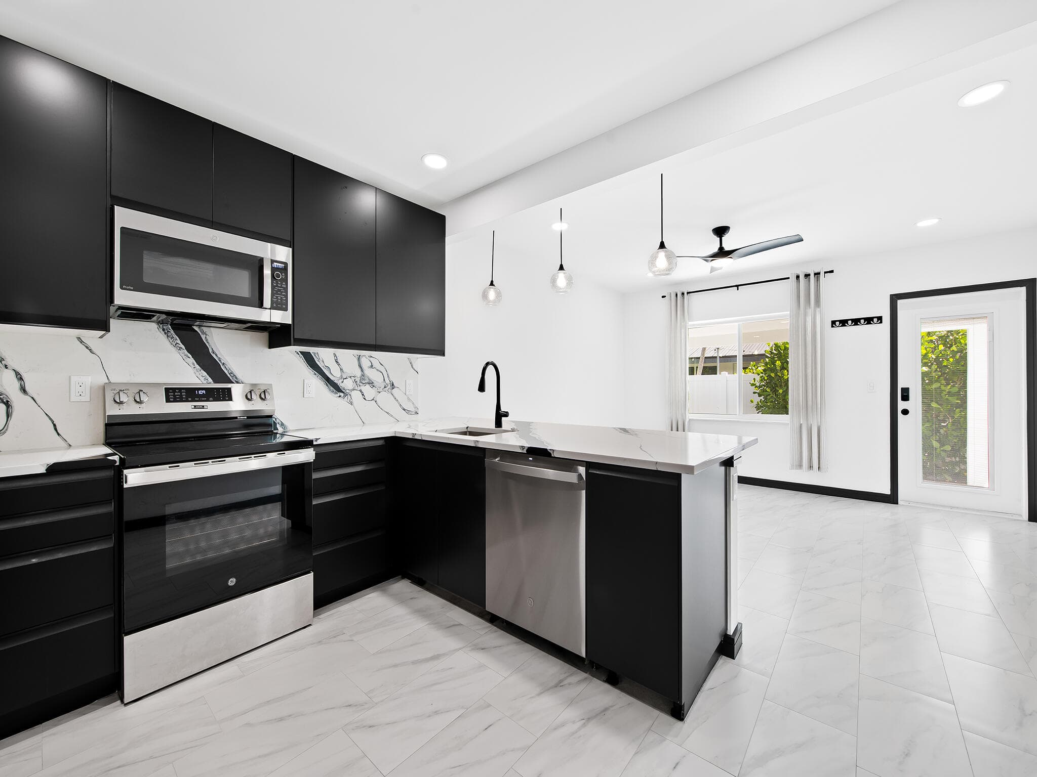 1508 NE 6th Street A, Fort Lauderdale, FL 33304 — photo 7 of 41