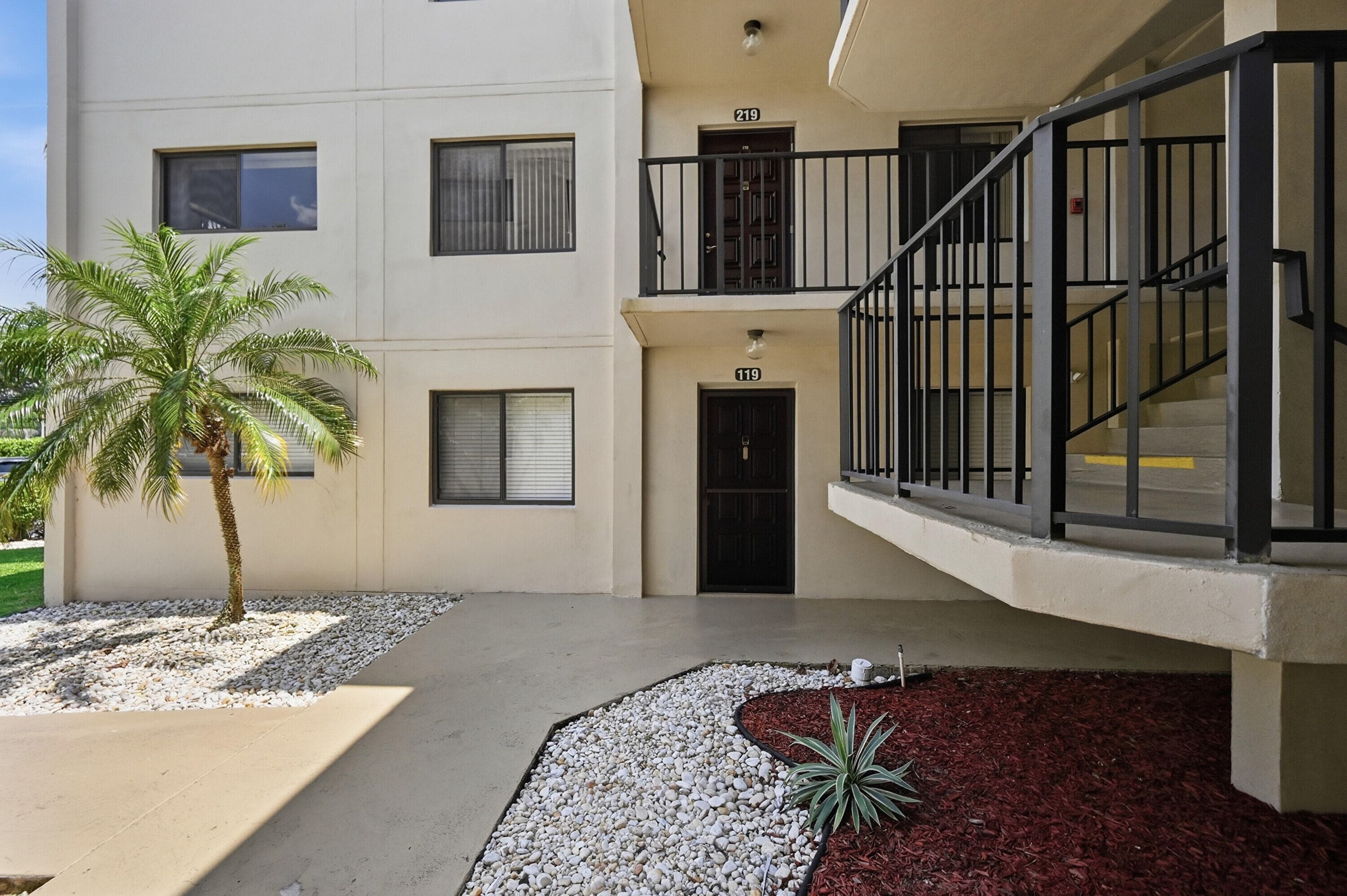 5370 Las Verdes Circle 219, Delray Beach, FL 33484 — photo 18 of 21