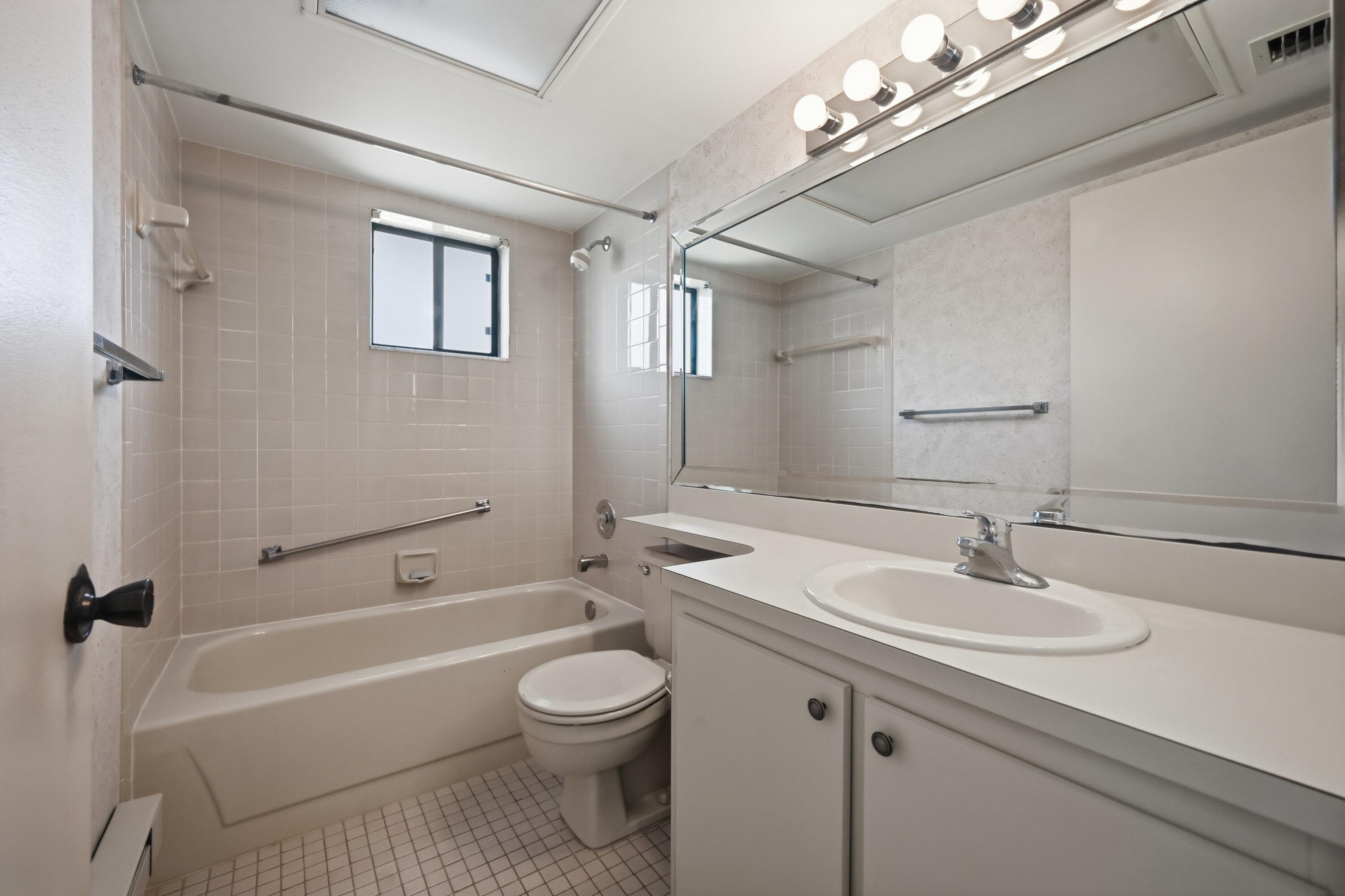 5370 Las Verdes Circle 219, Delray Beach, FL 33484 — photo 16 of 21