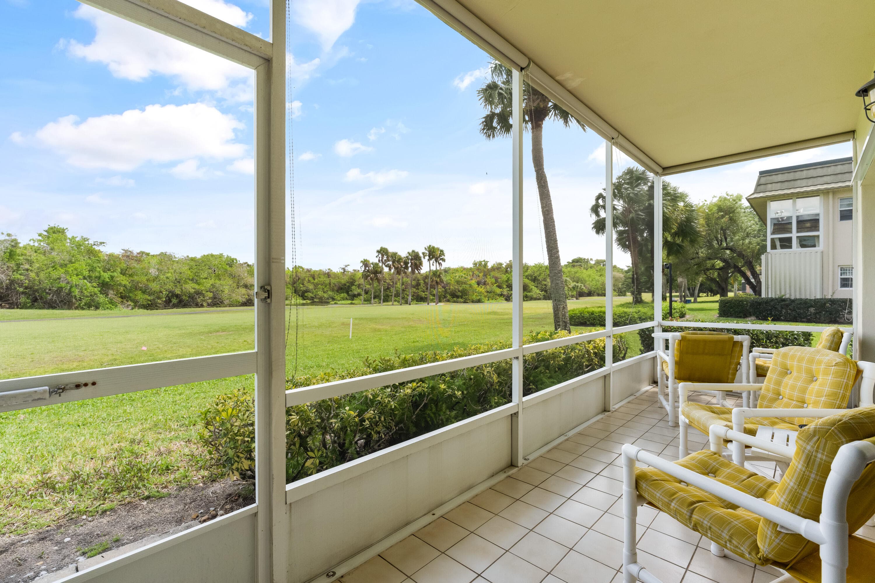 19 Vista Gardens Trail 106, Vero Beach, FL 32962 — photo 3 of 43