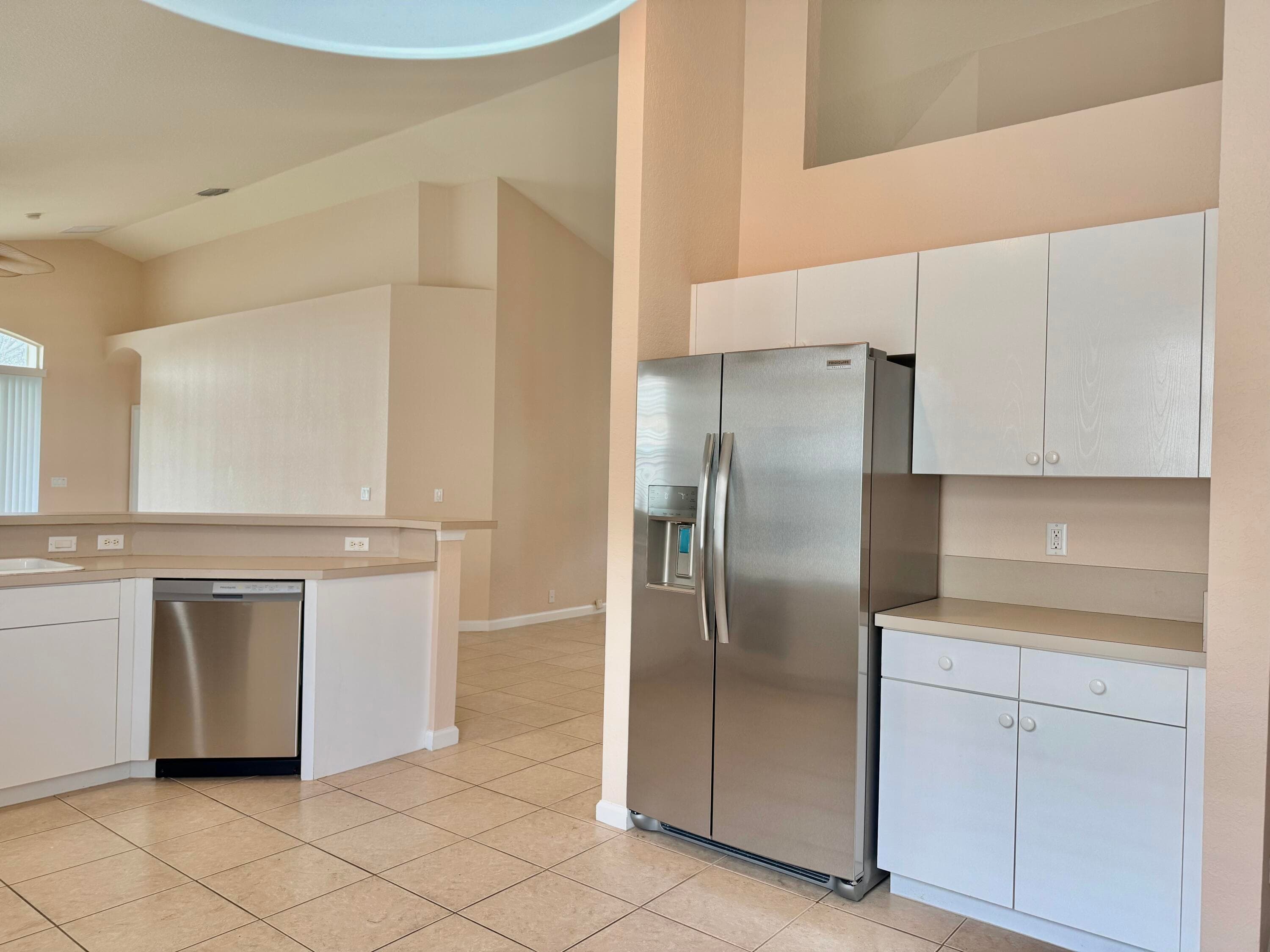 658 NW Stanford Lane, Port St. Lucie, FL 34983 — photo 8 of 35