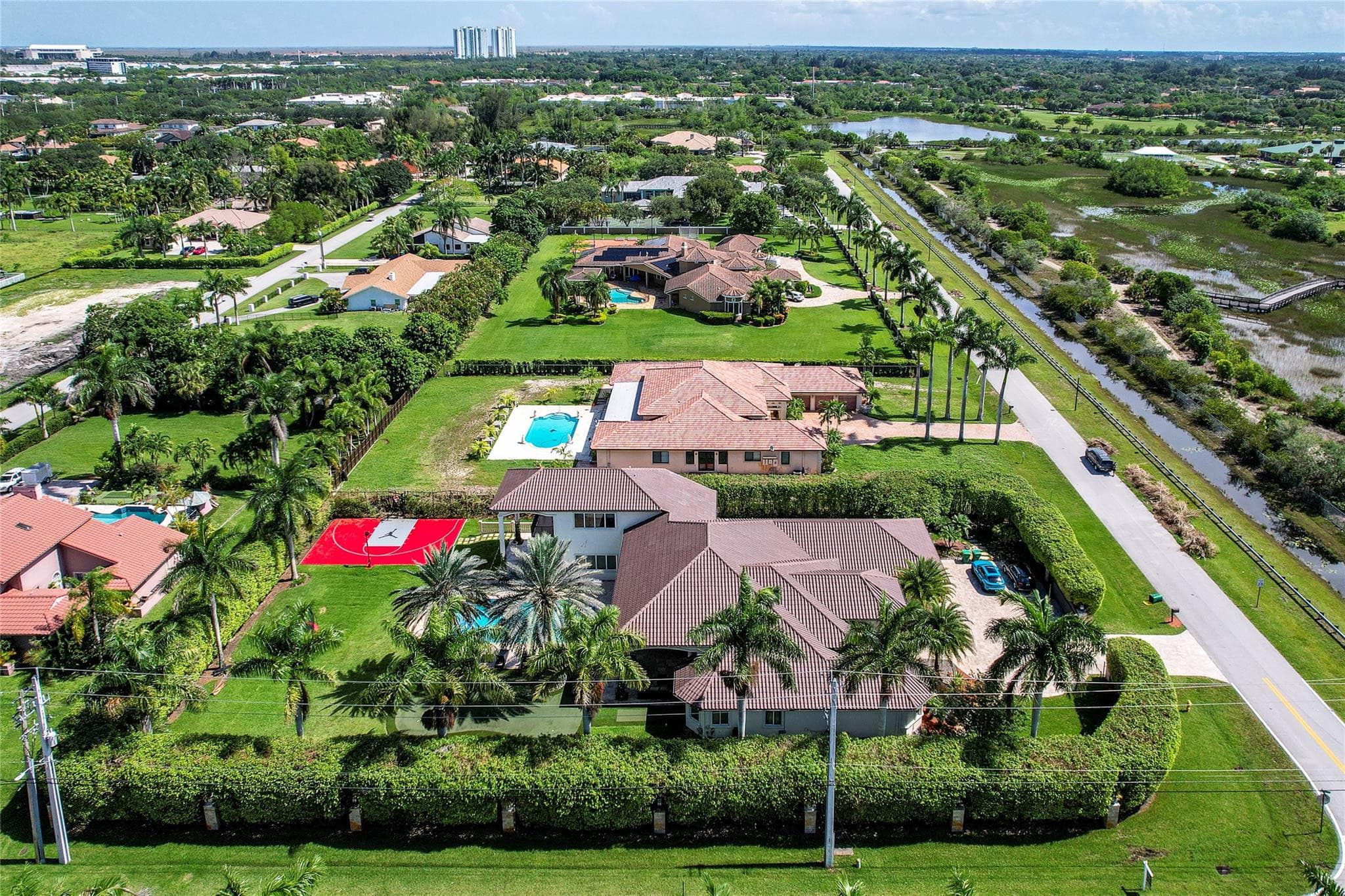1203 NW 121st Avenue, Plantation, FL 33323 — photo 2 of 42