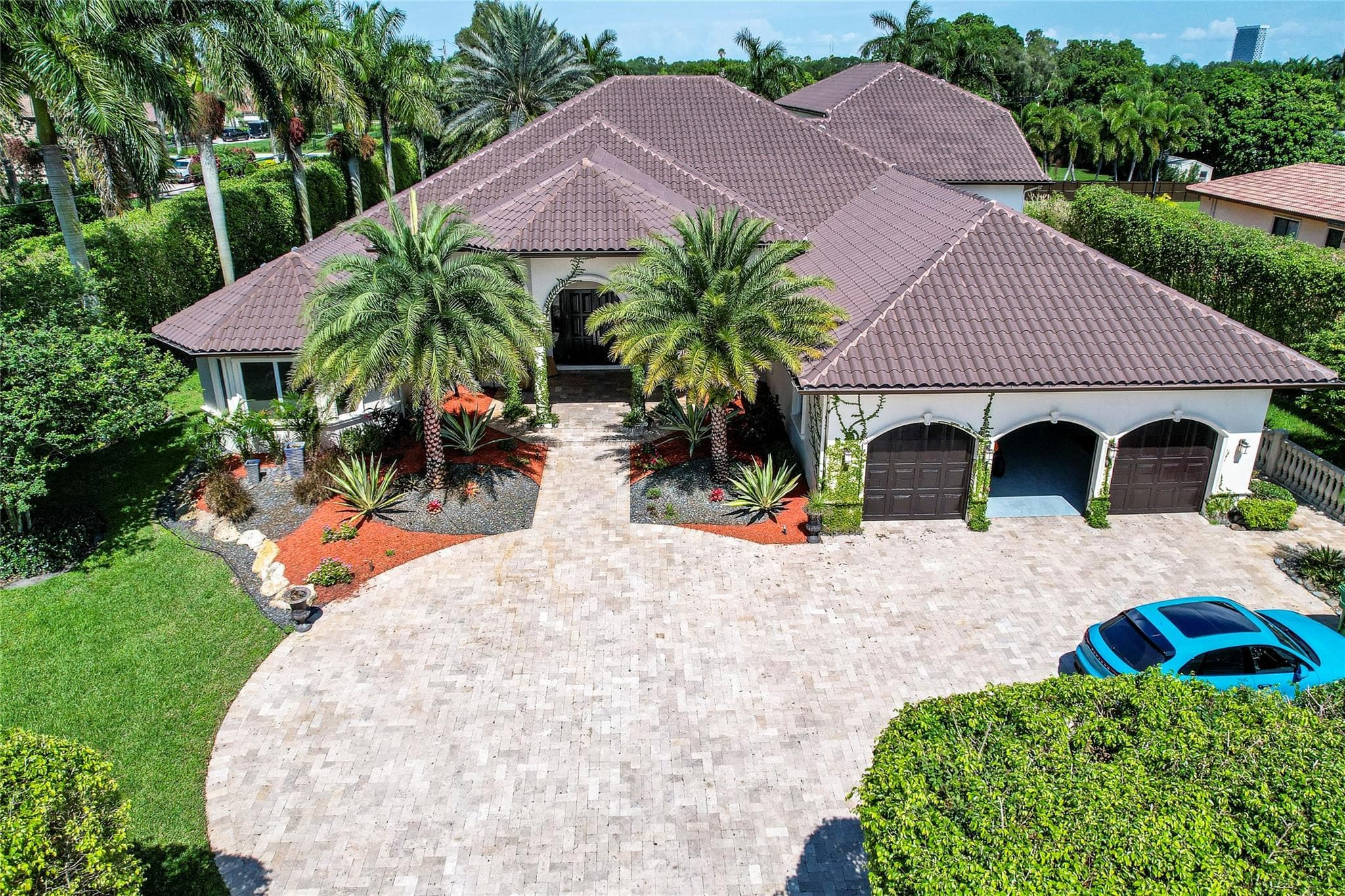 1203 NW 121st Avenue, Plantation, FL 33323 — photo 4 of 42