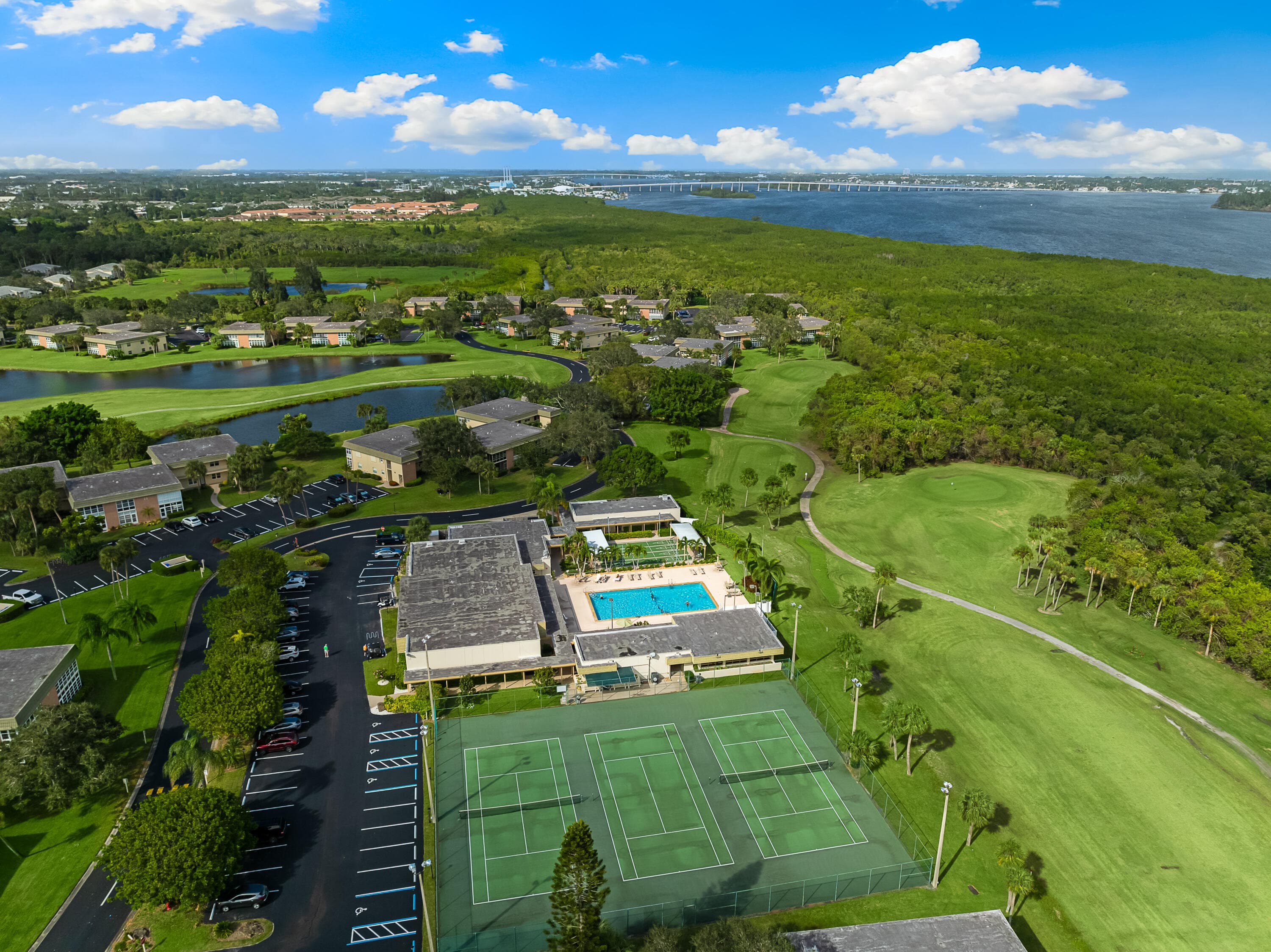 19 Vista Gardens Trail 106, Vero Beach, FL 32962 — photo 35 of 43
