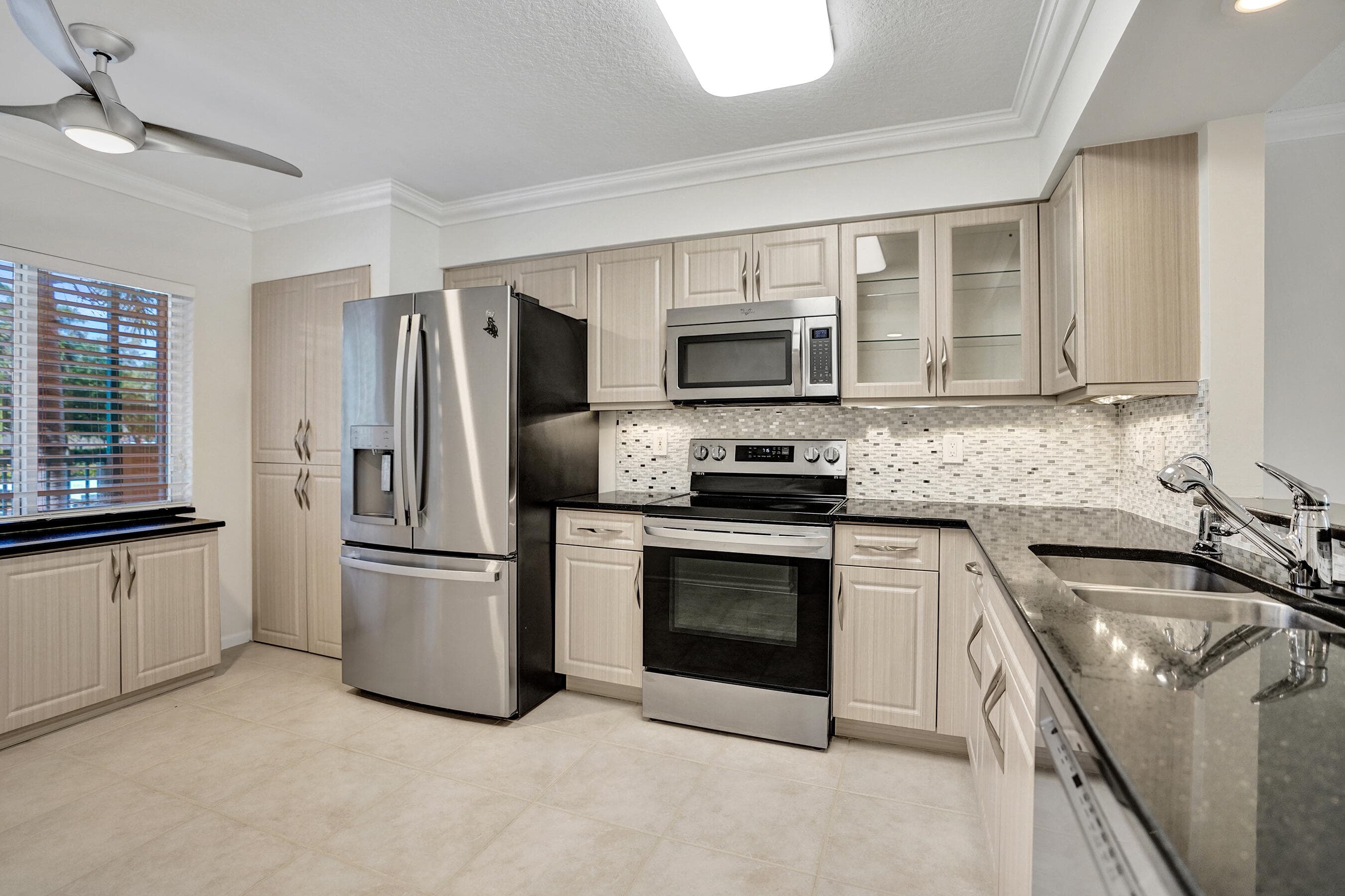 5777 Gemstone Court 207, Boynton Beach, FL 33437 — photo 4 of 42