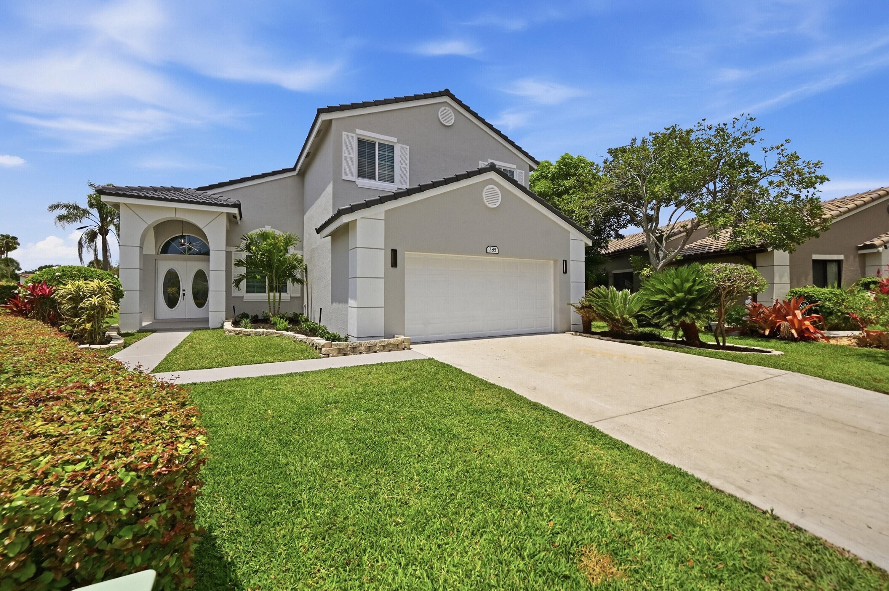 285 NW 45th Terrace, Deerfield Beach, FL 33442 — photo 4 of 44