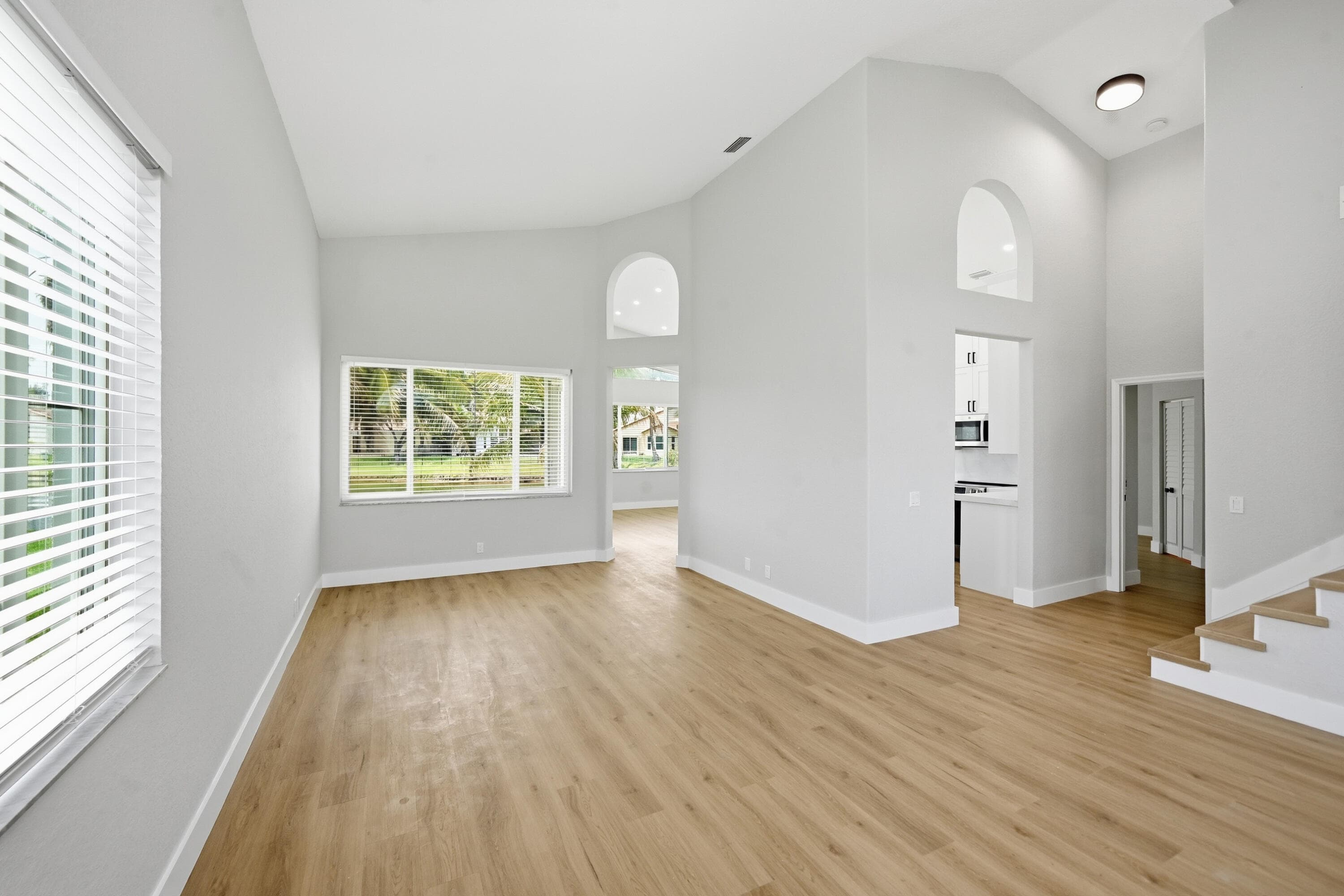 285 NW 45th Terrace, Deerfield Beach, FL 33442 — photo 8 of 44