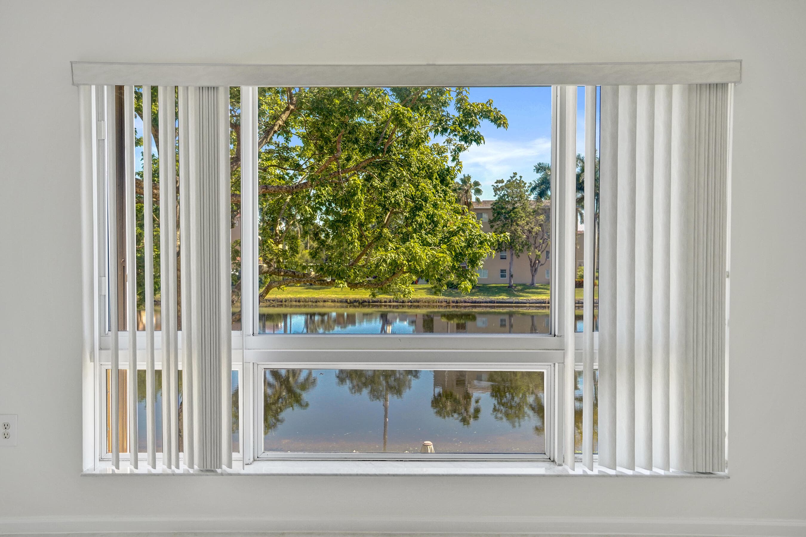 5777 Gemstone Court 207, Boynton Beach, FL 33437 — photo 9 of 42