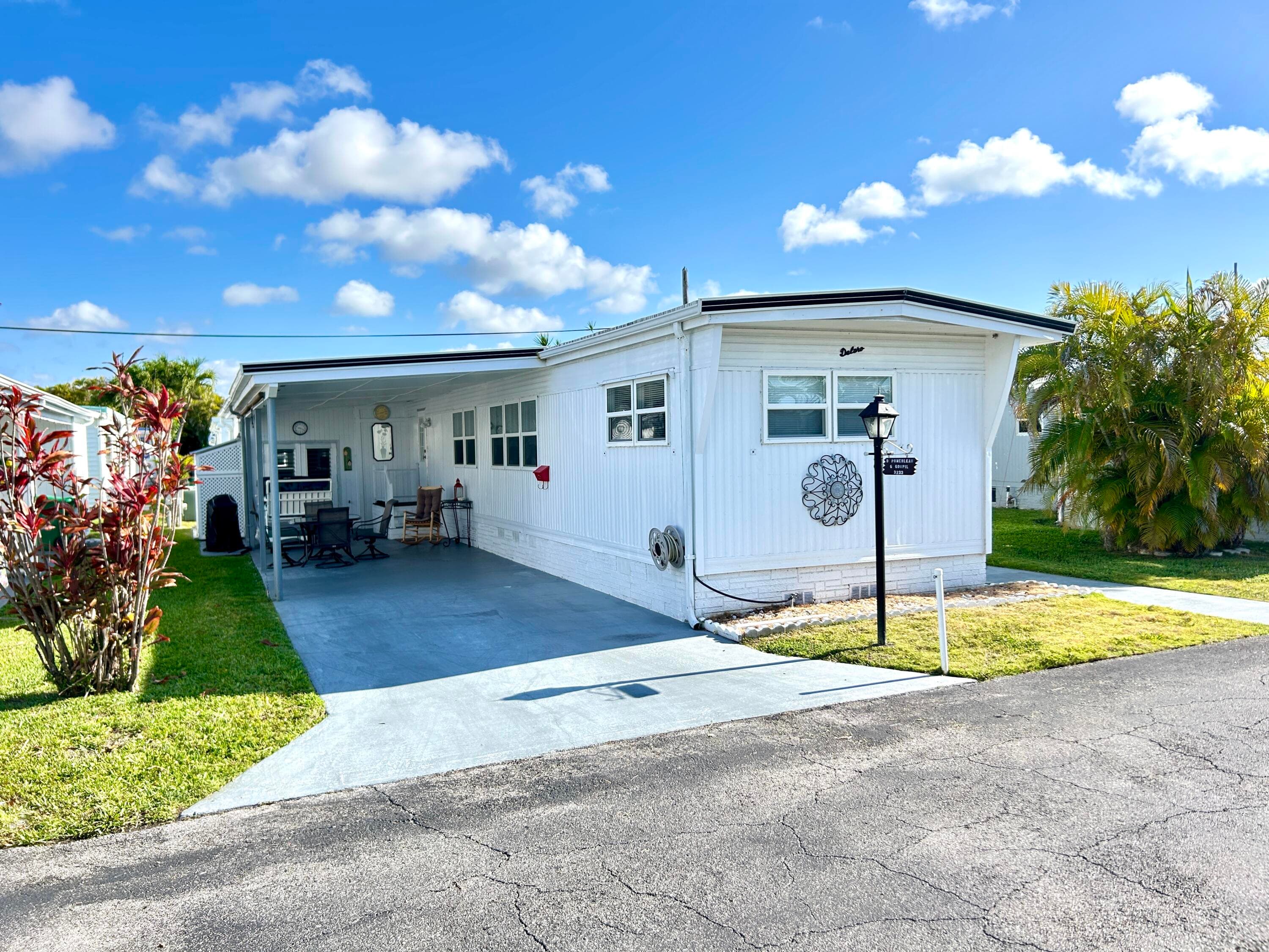 3233 State Street, Hollywood, FL 33021 — photo 2 of 30