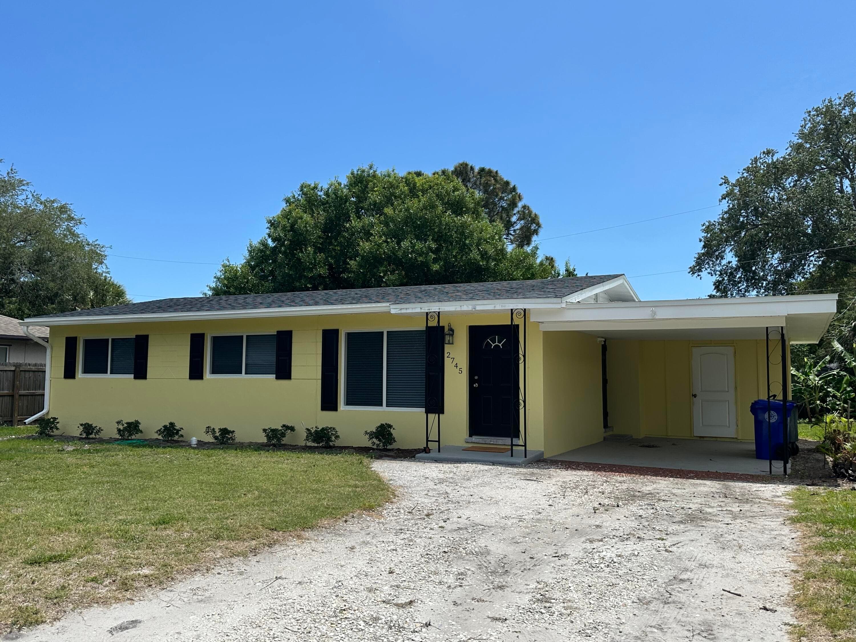 2745 Atlantic Boulevard, Vero Beach, FL 32960 — photo 1 of 26