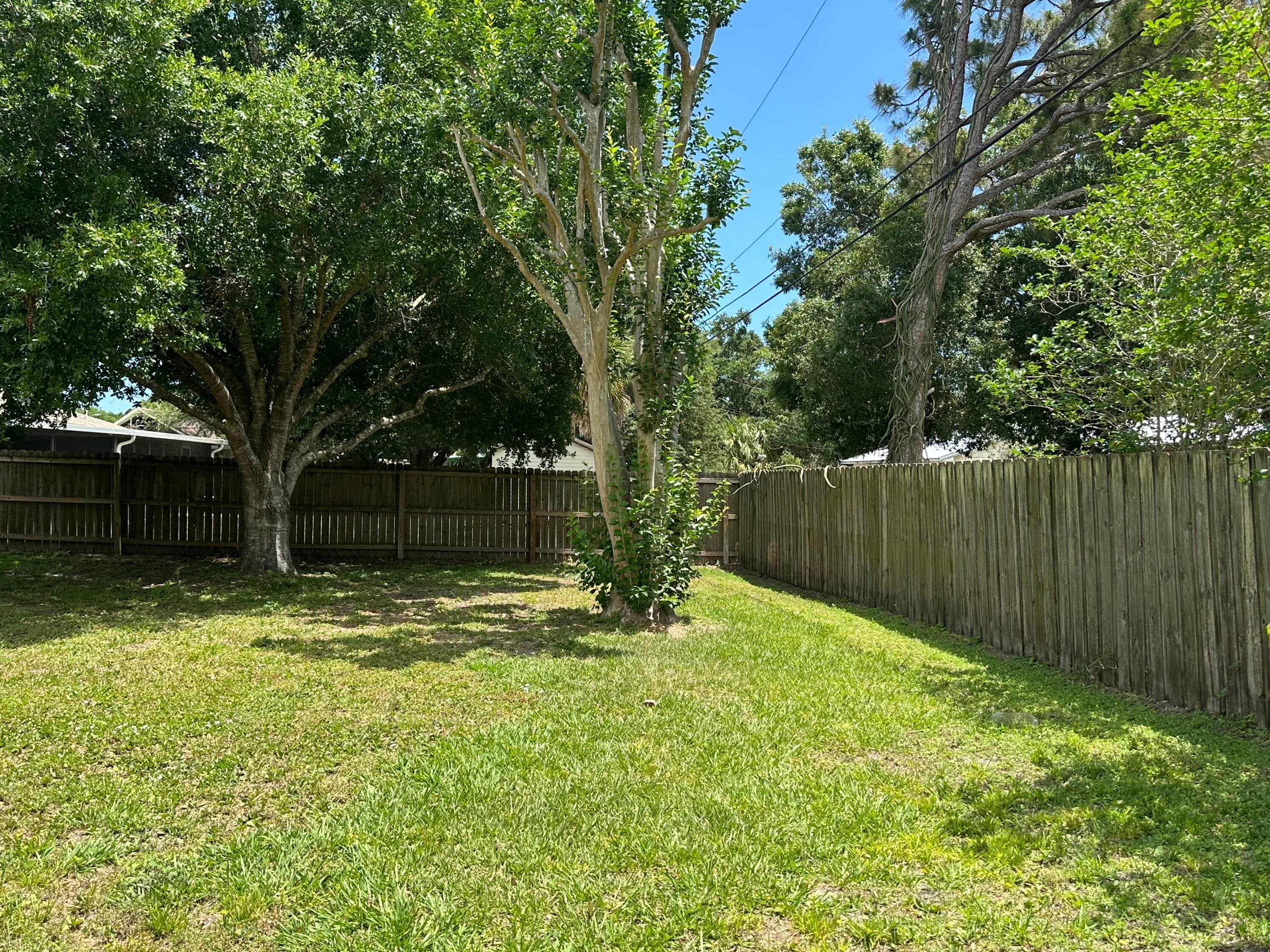 2745 Atlantic Boulevard, Vero Beach, FL 32960 — photo 6 of 26