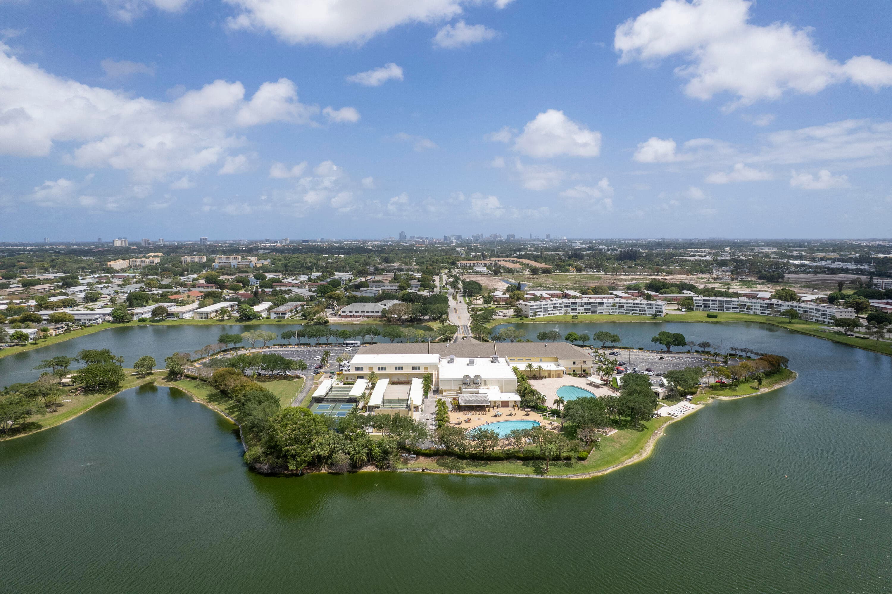 238 Chatham L, West Palm Beach, FL 33417 — photo 37 of 40