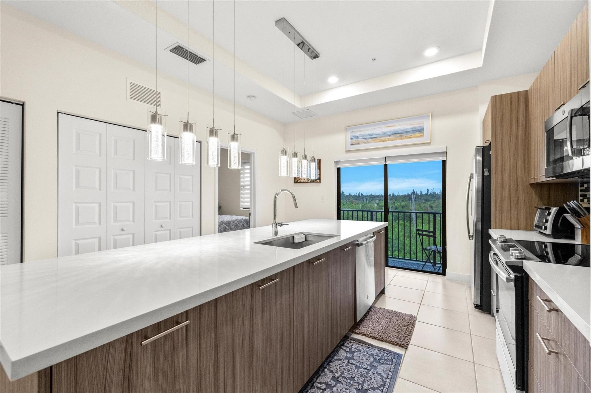 8055 NW 104th Avenue 33, Doral, FL 33178 — photo 10 of 23