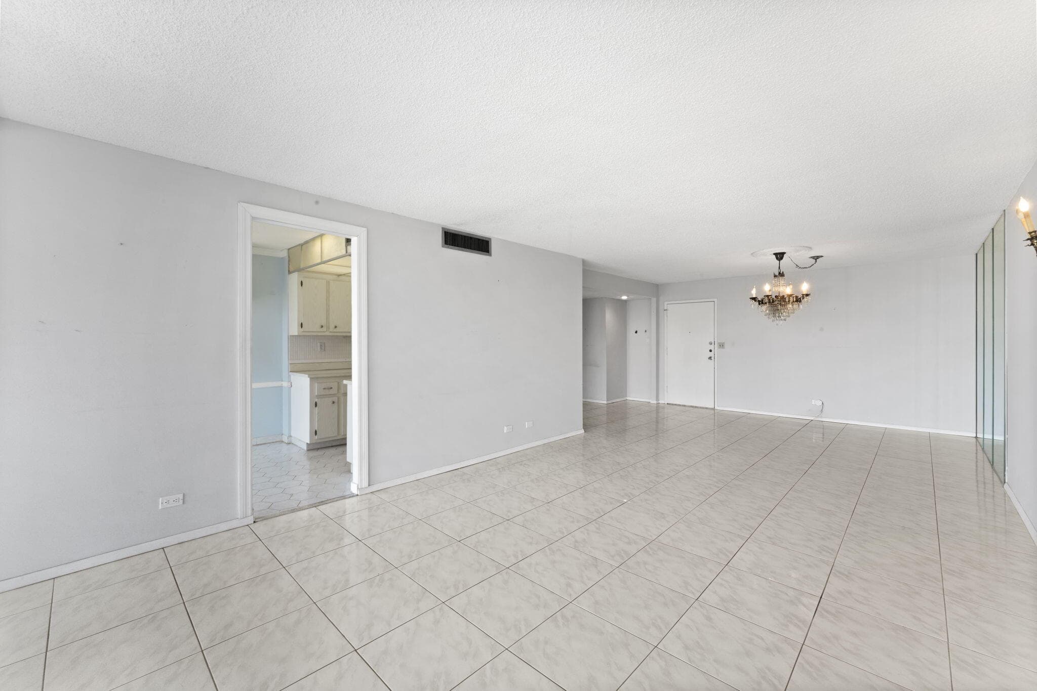 230 174th Street 2402, Sunny Isles Beach, FL 33160 — photo 9 of 39