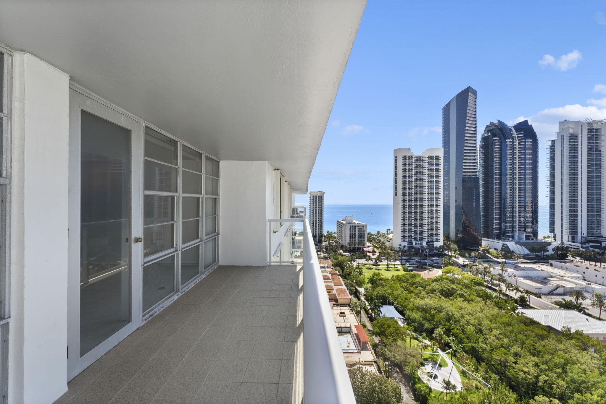 230 174th Street 2402, Sunny Isles Beach, FL 33160 — photo 2 of 39