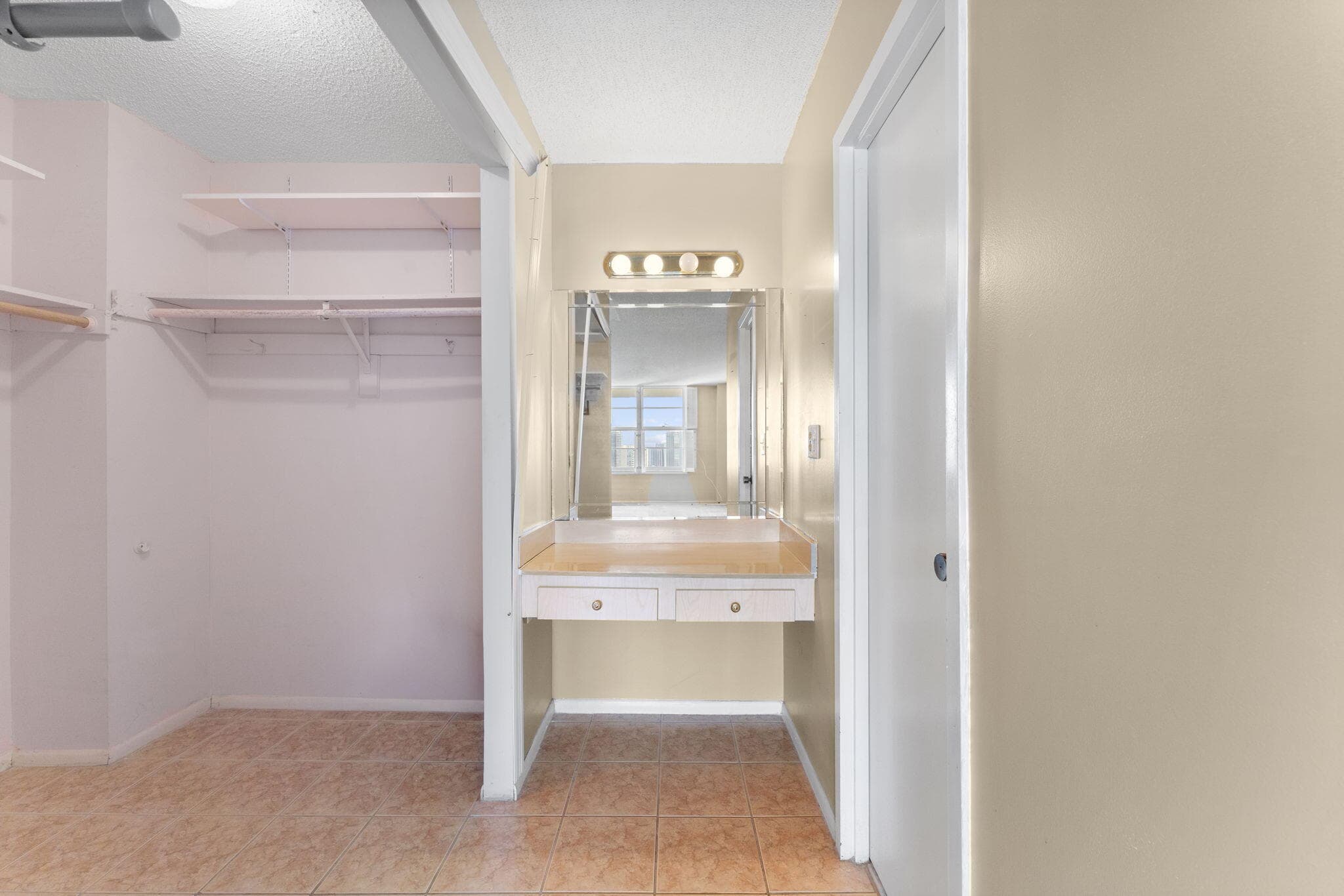 230 174th Street 2402, Sunny Isles Beach, FL 33160 — photo 20 of 39