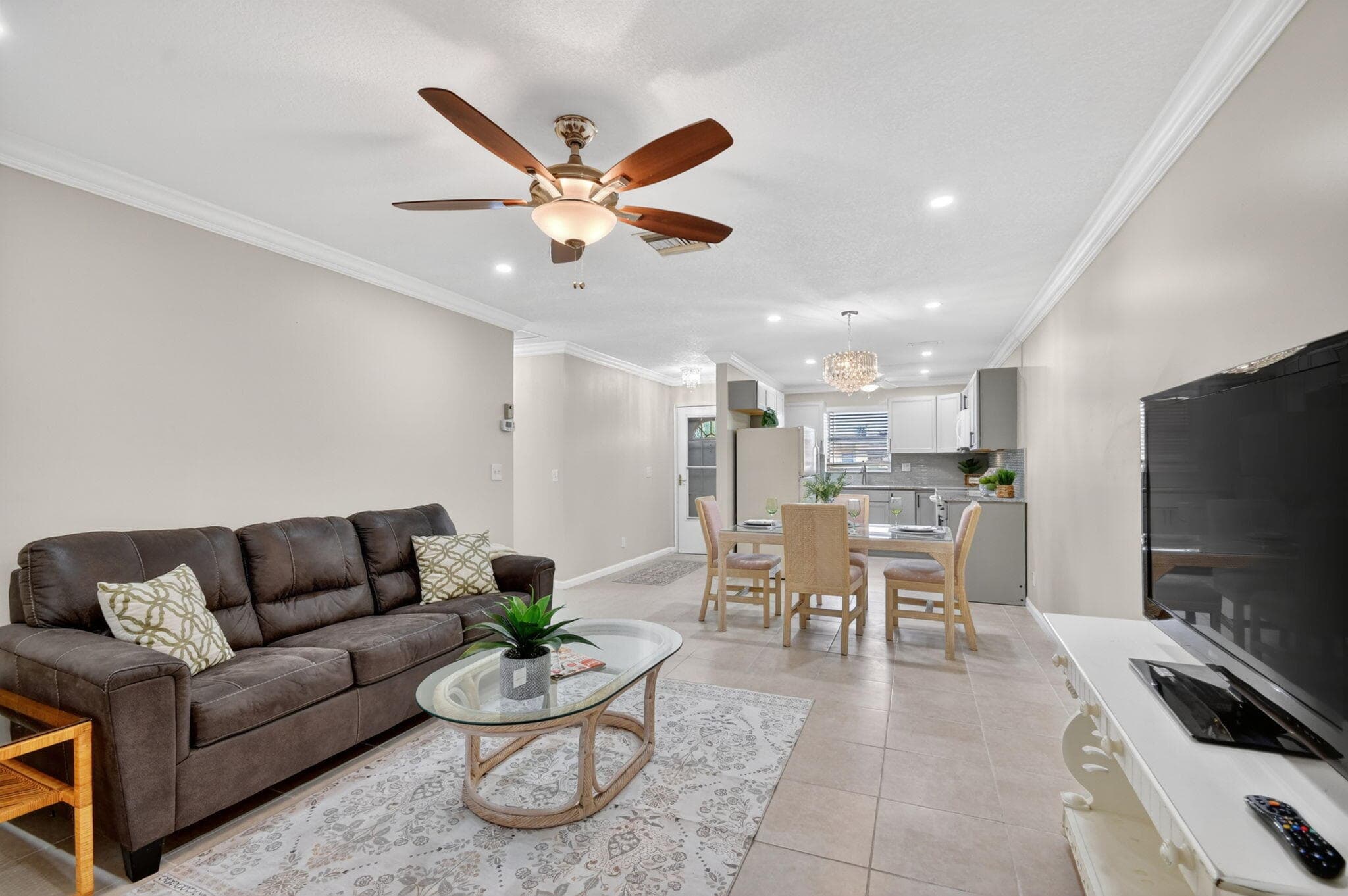 2787 Dudley Dr W Apt D, West Palm Beach, FL 33415 — photo 7 of 42