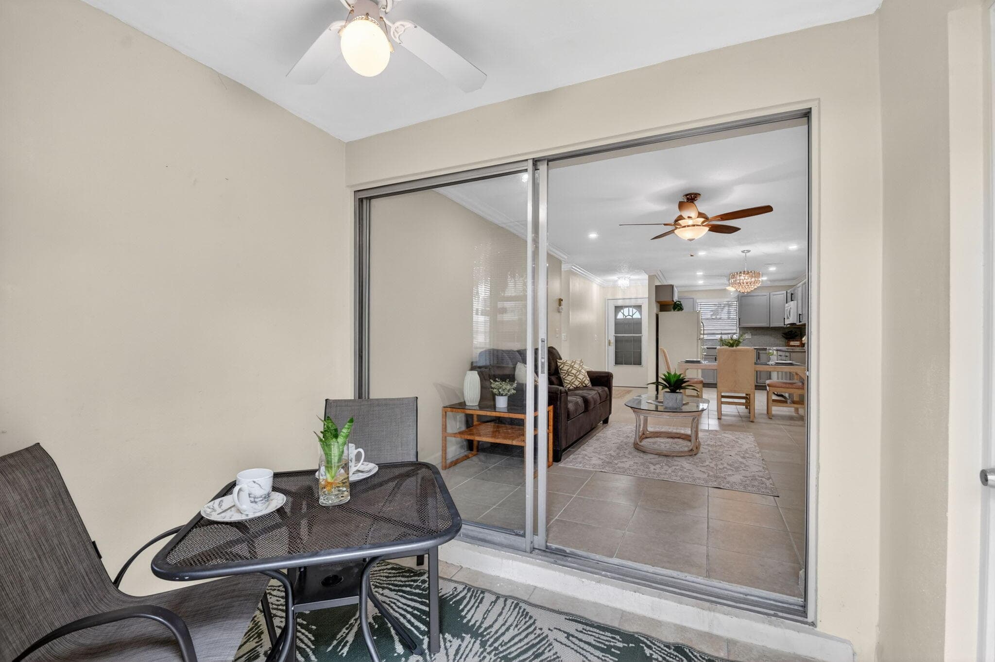 2787 Dudley Dr W Apt D, West Palm Beach, FL 33415 — photo 4 of 42