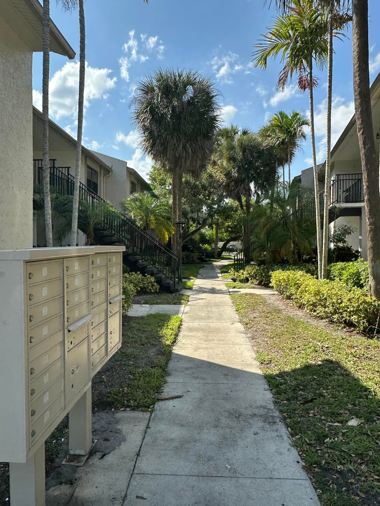 1250 S Military Trail Apt, 1612, Deerfield Beach, FL 33442 — photo 3 of 32