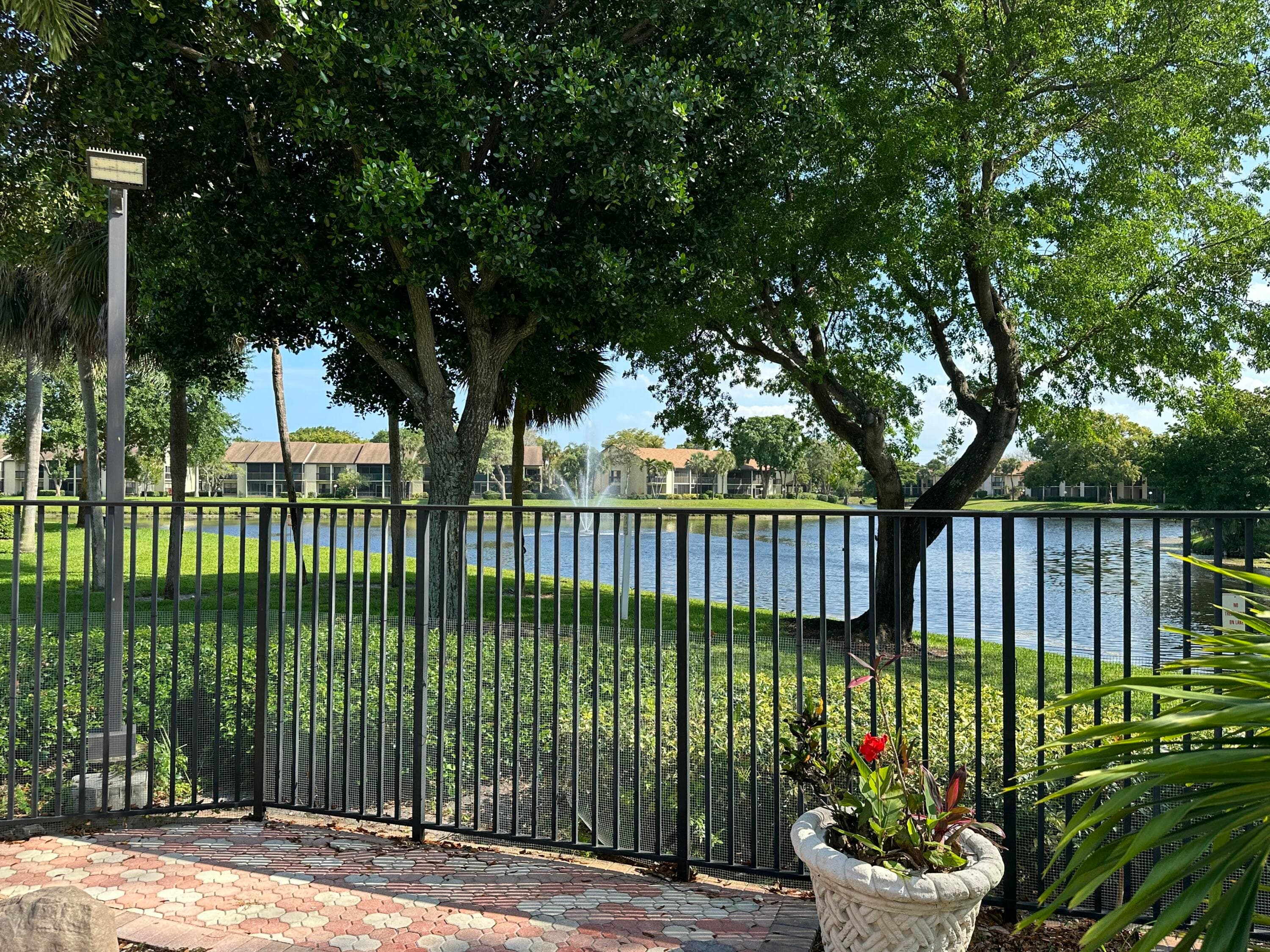 1250 S Military Trail Apt, 1612, Deerfield Beach, FL 33442 — photo 1 of 32