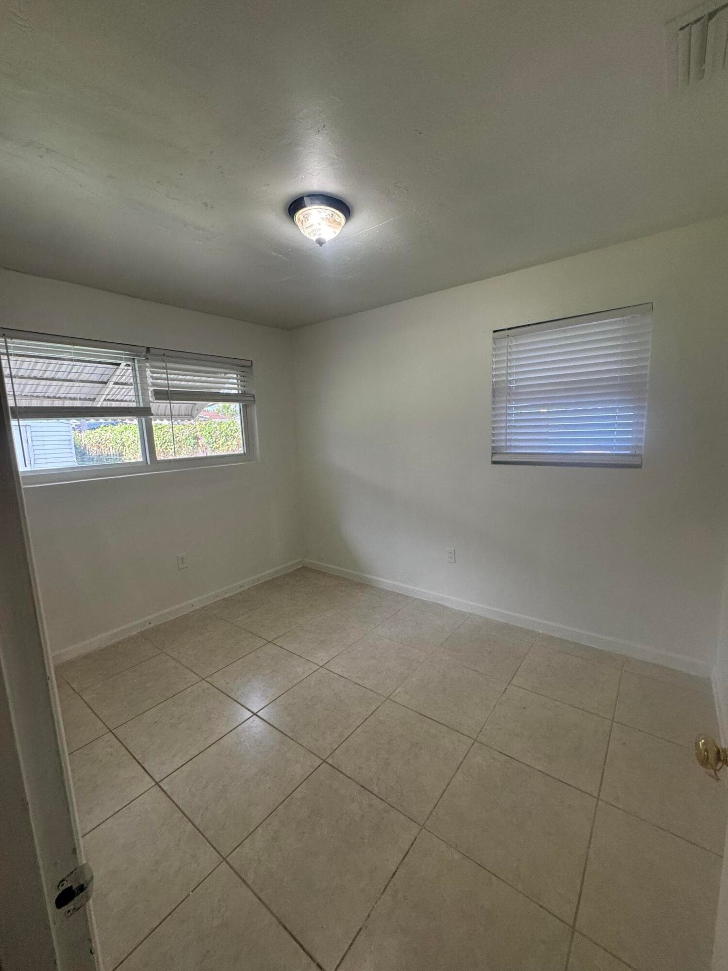 7821 NW 14th Street, Pembroke Pines, FL 33024 — photo 14 of 18
