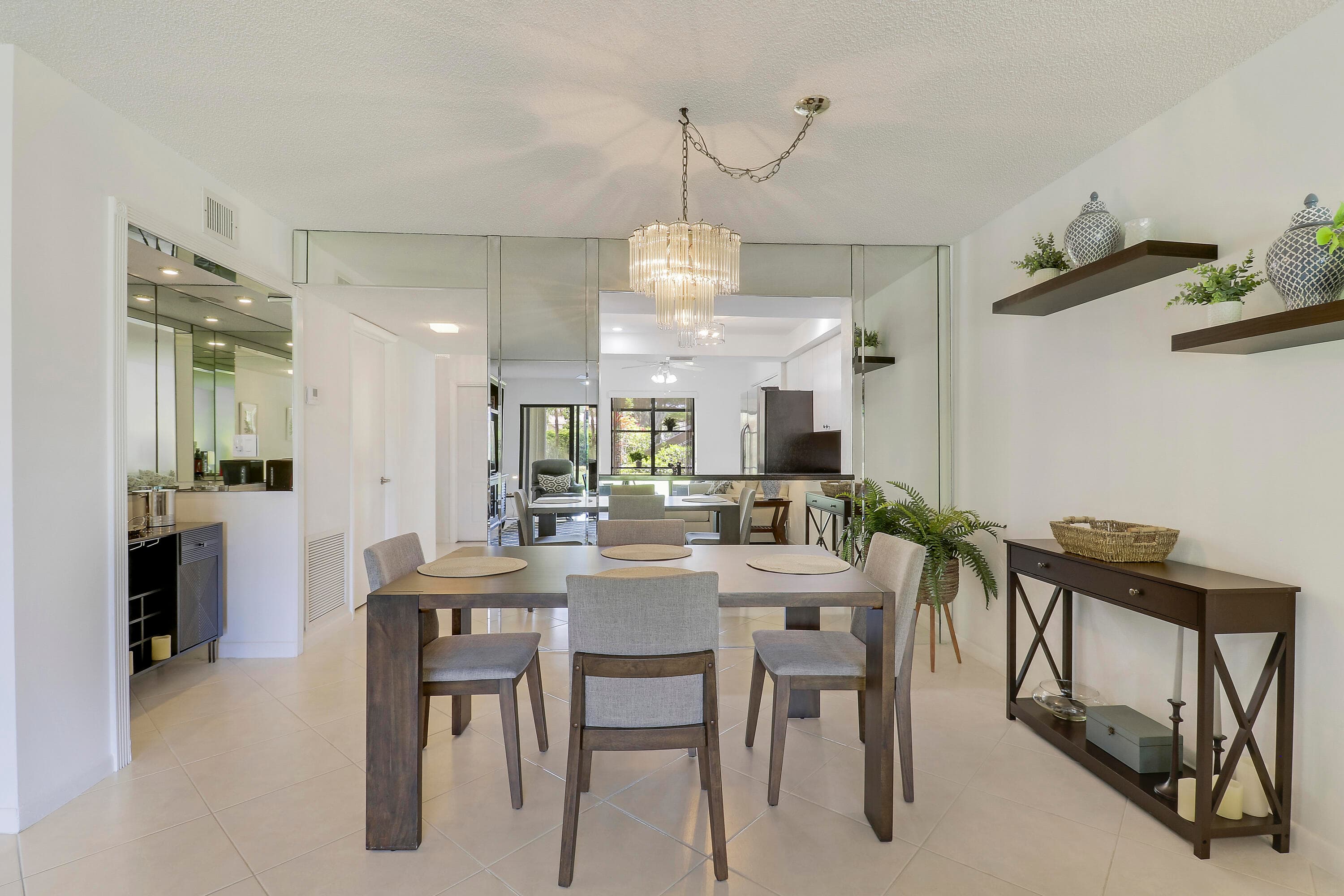 5121 Oak Hill Lane 412, Delray Beach, FL 33484 — photo 13 of 34