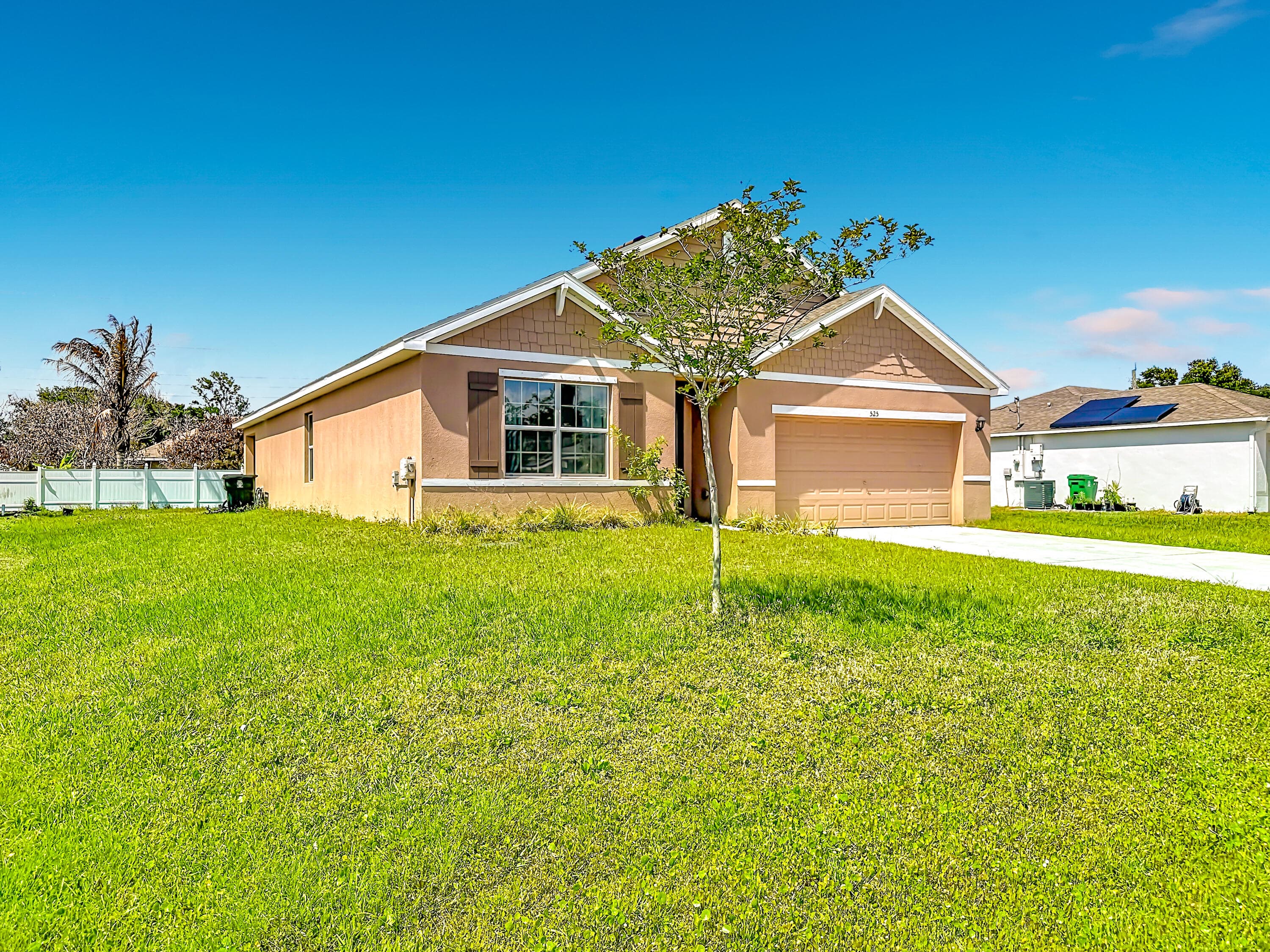 525 SW Twig Avenue, Port St. Lucie, FL 34983 — photo 4 of 47