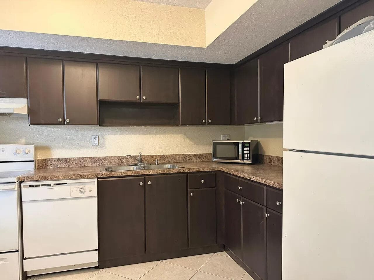11676 NW 45th Street, Coral Springs, FL 33065 — photo 18 of 26