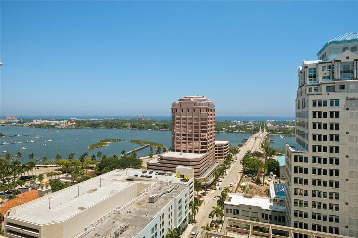 801 S Olive Avenue 434, West Palm Beach, FL 33401 — photo 28 of 31