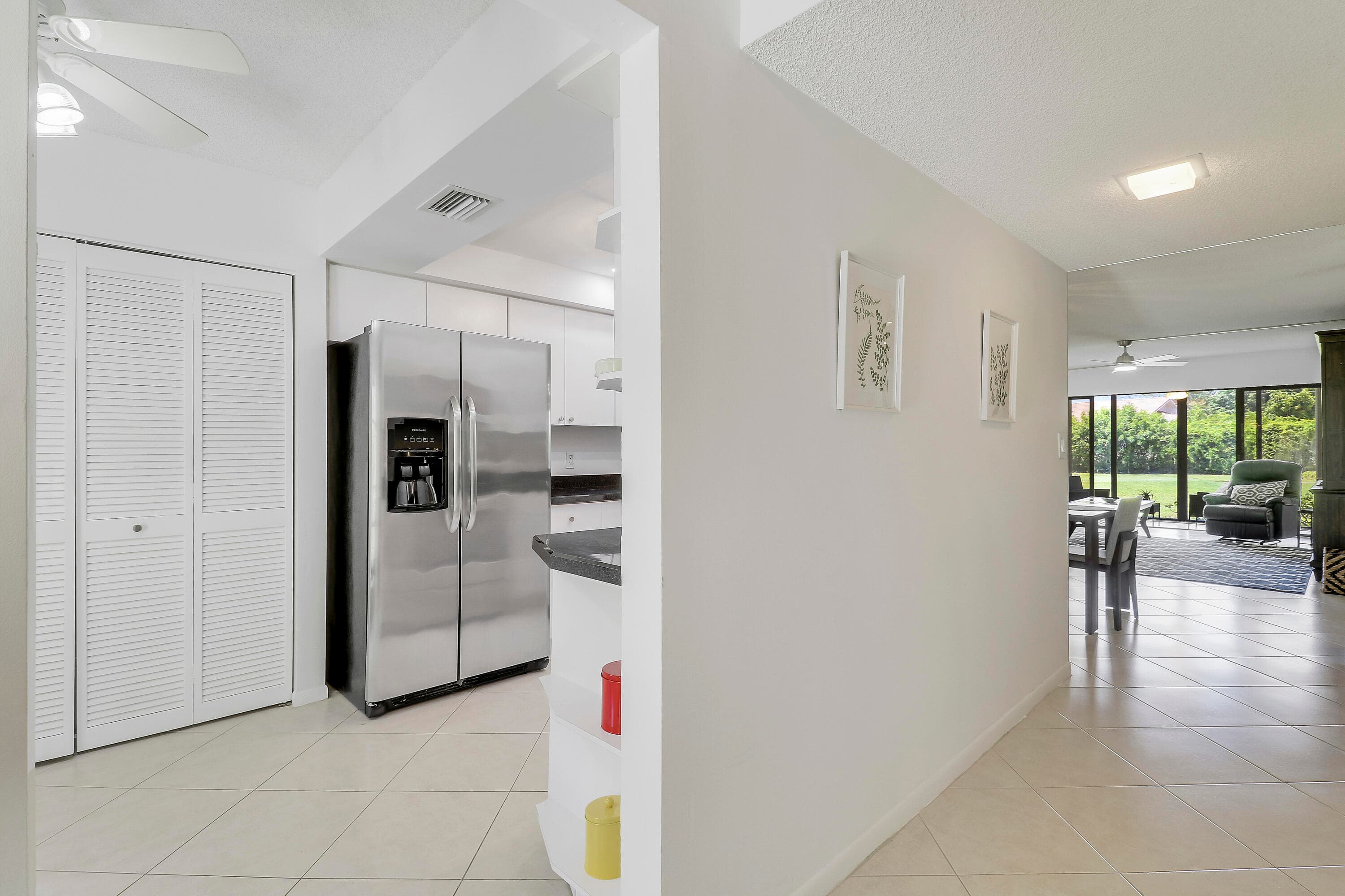 5121 Oak Hill Lane 412, Delray Beach, FL 33484 — photo 3 of 34