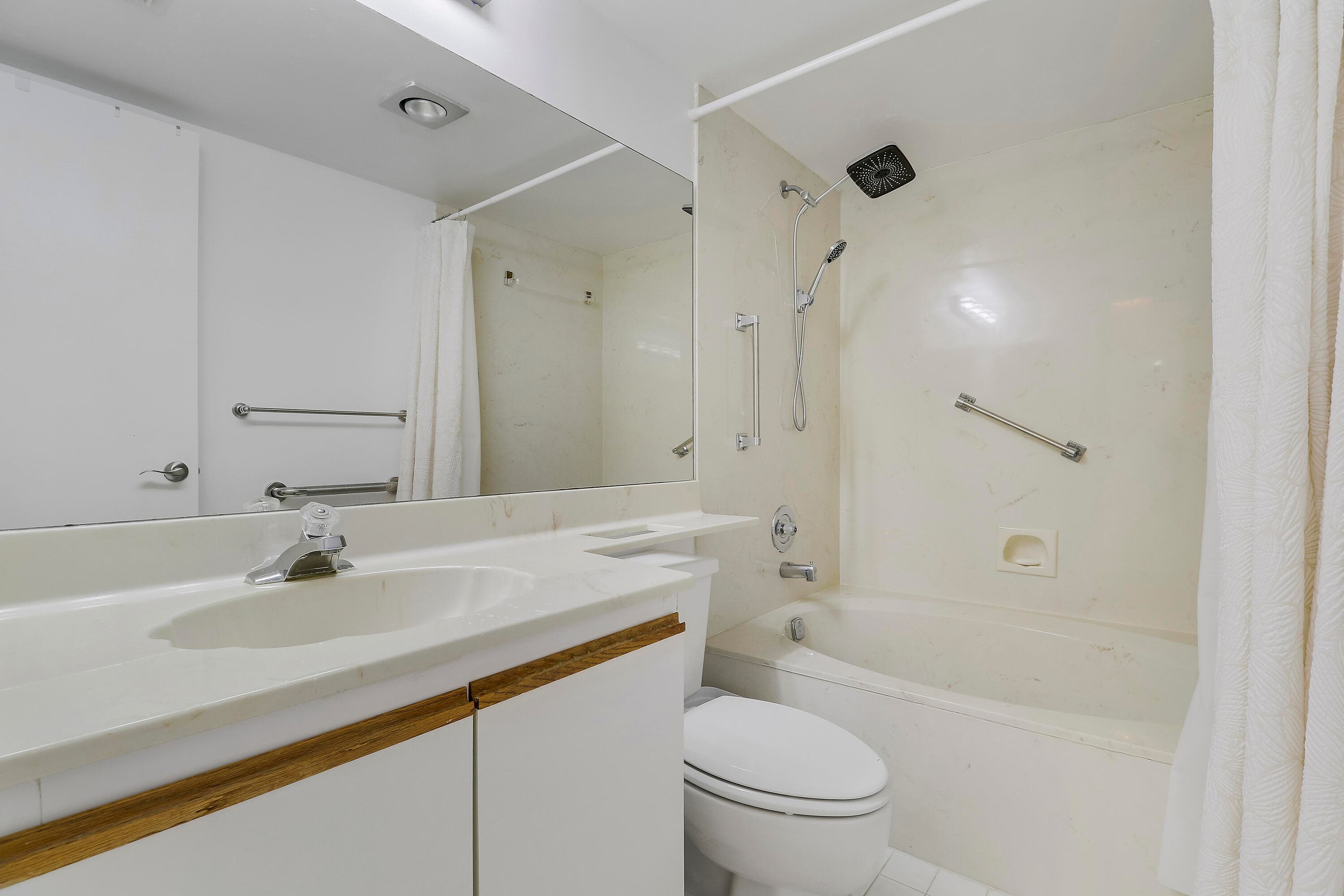 5121 Oak Hill Lane 412, Delray Beach, FL 33484 — photo 27 of 34
