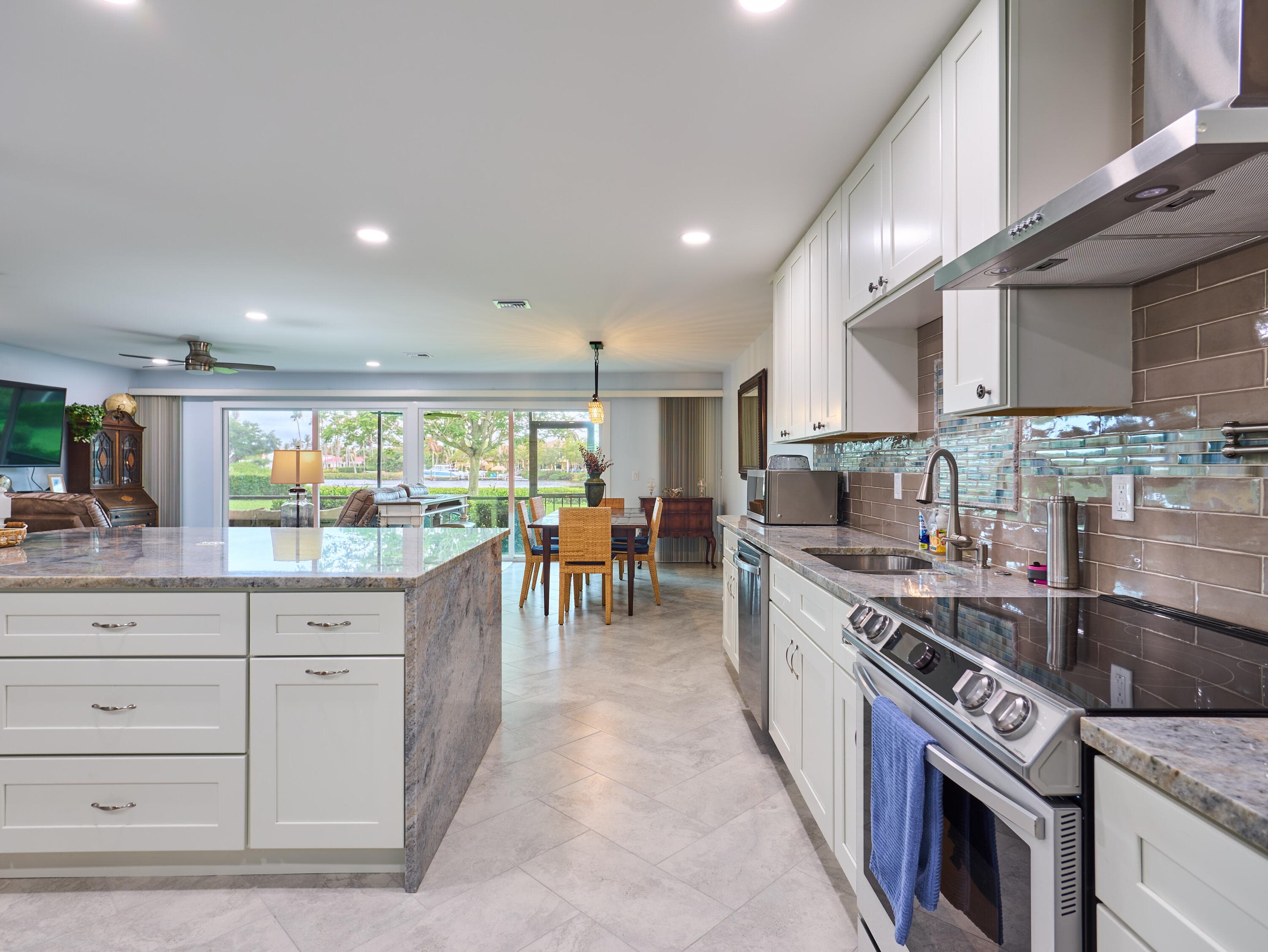 9130 SE Riverfront Terrace J, Jupiter, FL 33469 — photo 16 of 45