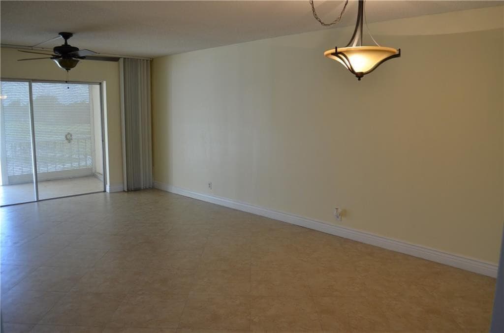 1005 Country Club Drive 303, Margate, FL 33063 — photo 4 of 14