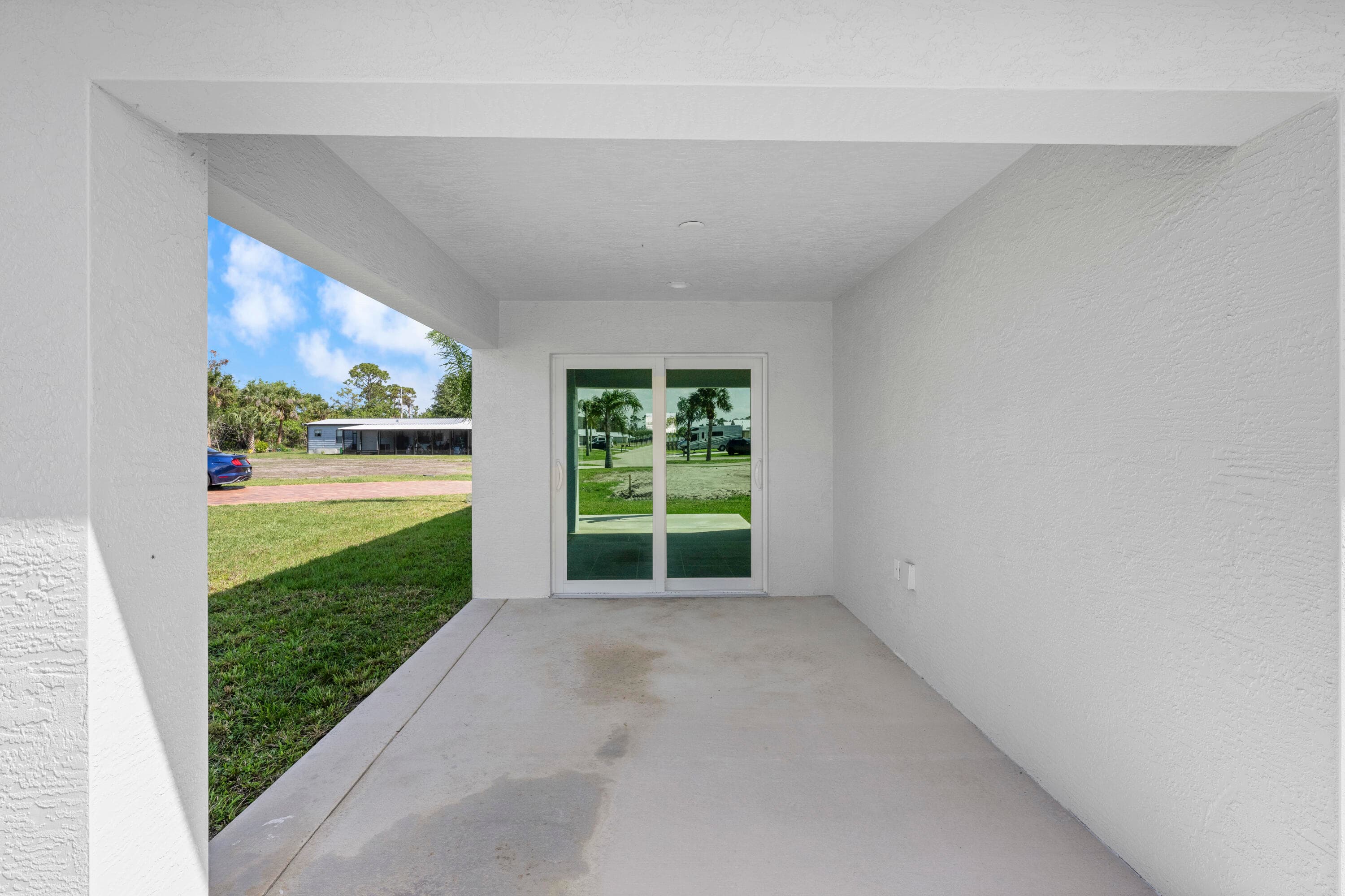 2 Las Casitas Court, Fort Pierce, FL 34951 — photo 2 of 11
