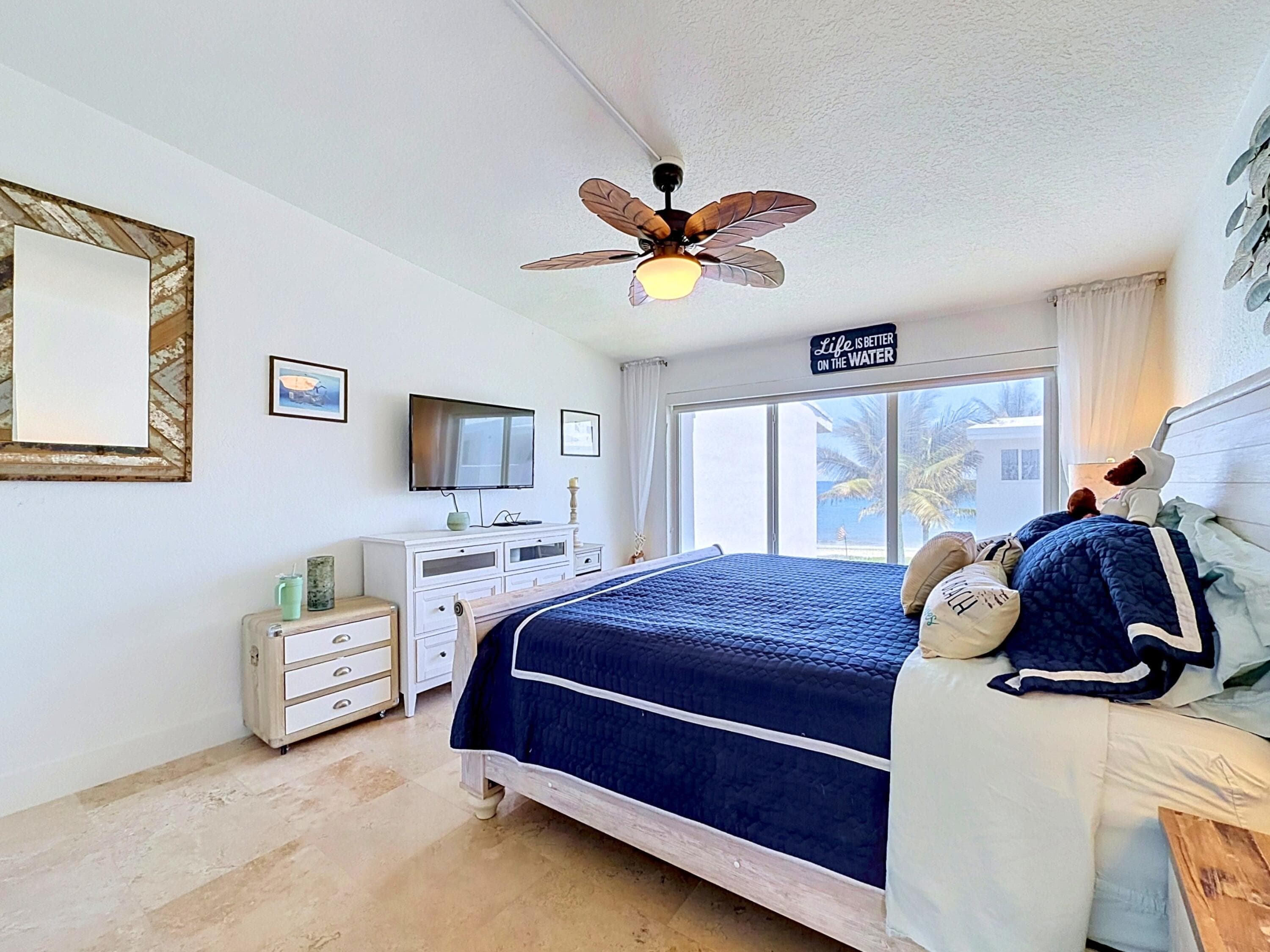 1043 Hillsboro Mile Hillsboro Mile 19c, Hillsboro Beach, FL 33062 — photo 7 of 15