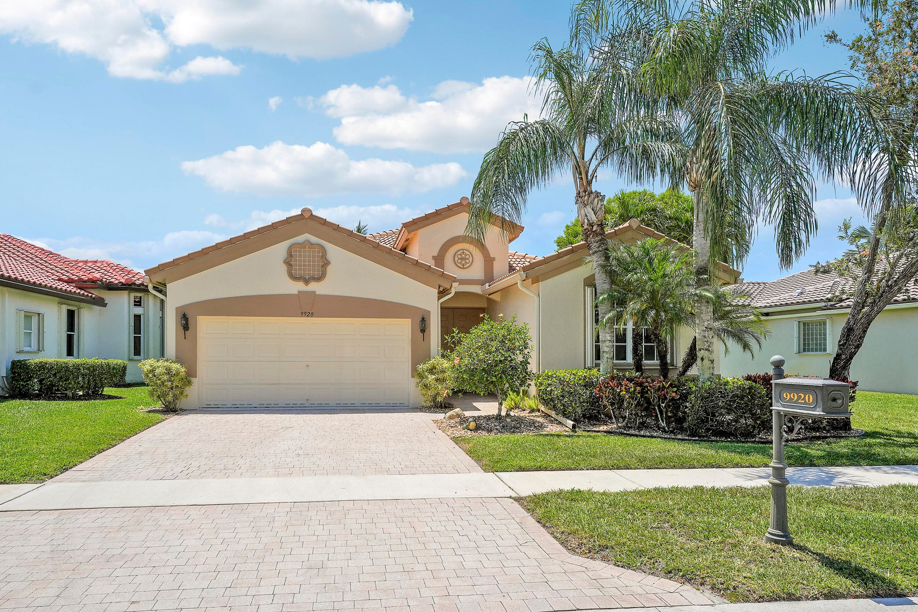9920 Mantova Drive, Lake Worth, FL 33467 — photo 2 of 60
