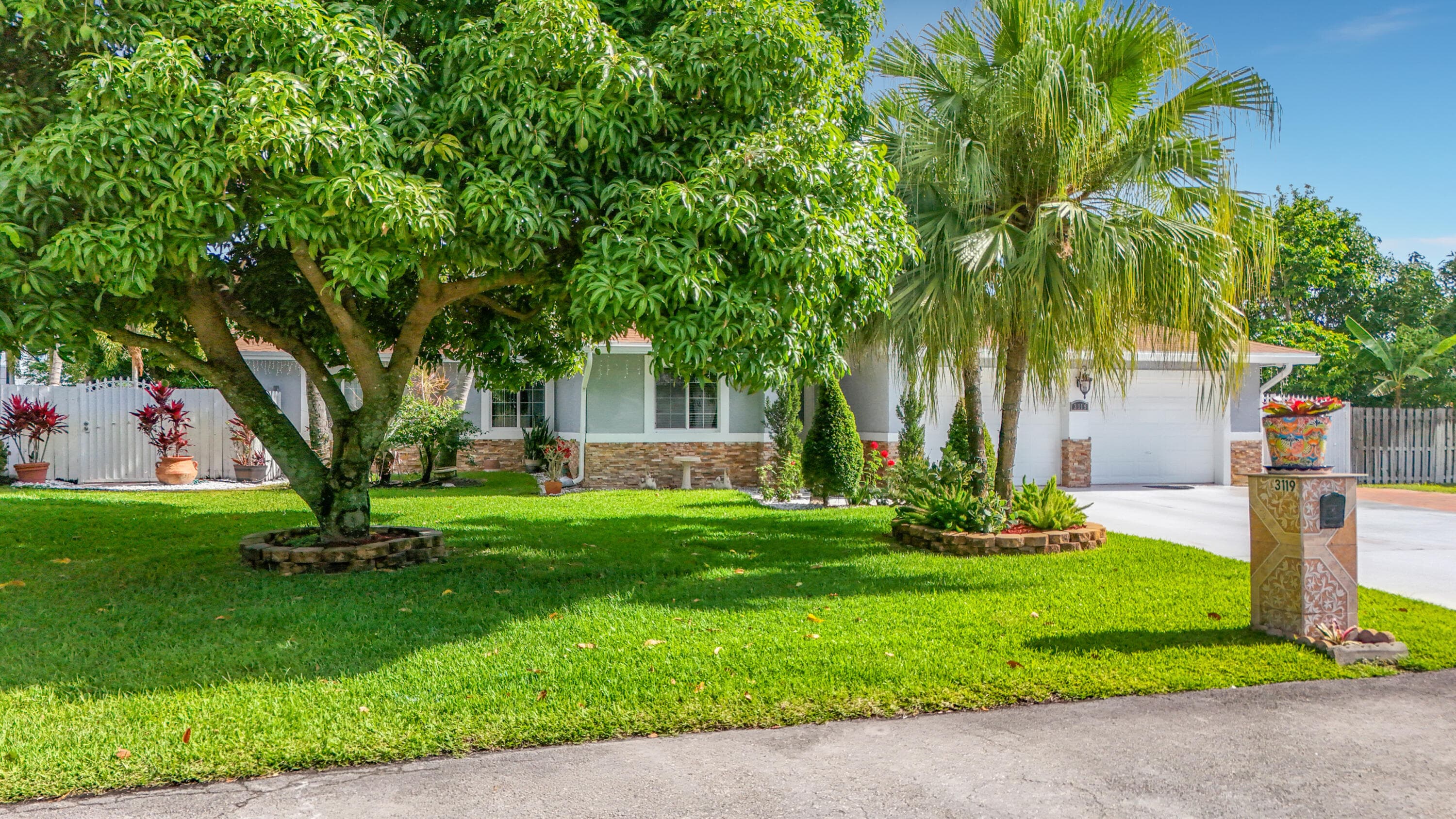 3119 Indian Trail, Lake Worth, FL 33462 — photo 1 of 82