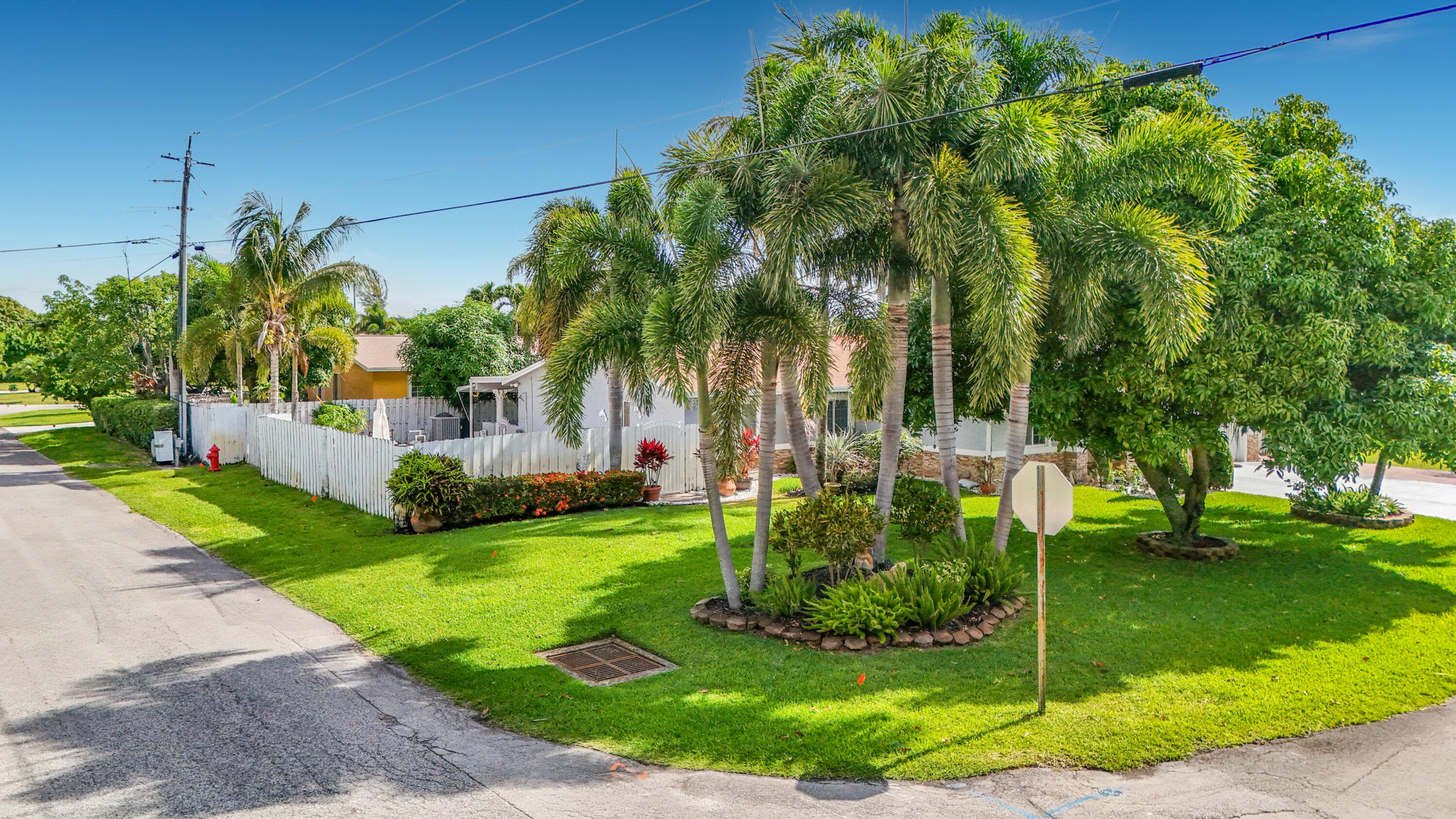 3119 Indian Trail, Lake Worth, FL 33462 — photo 5 of 82