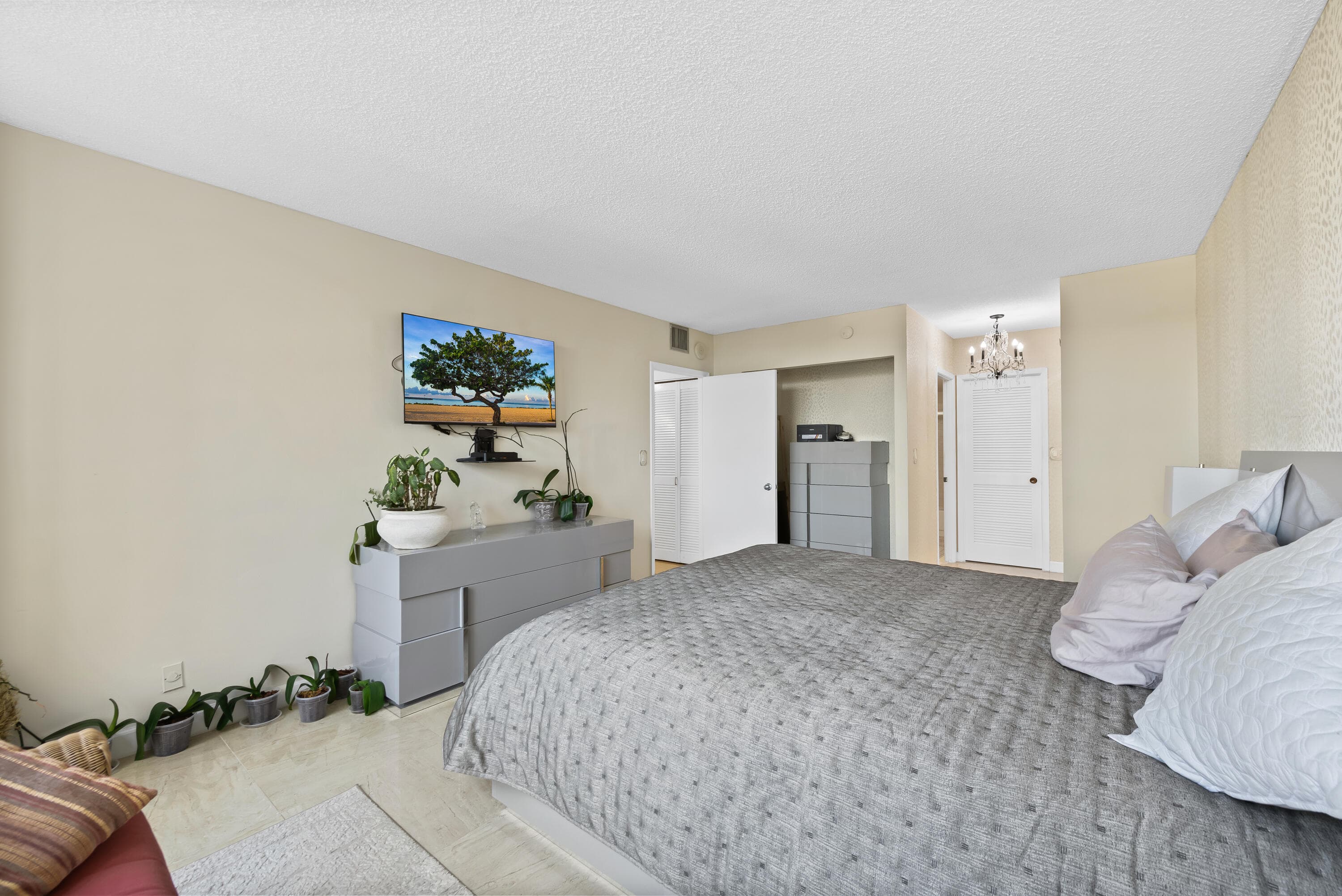 2500 Parkview Drive 615, Hallandale Beach, FL 33009 — photo 22 of 35