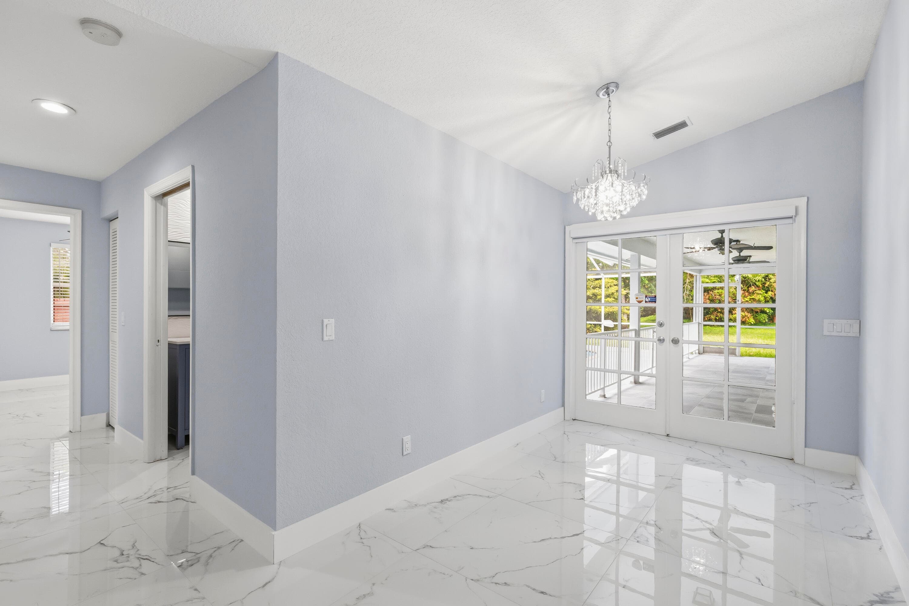 104 Oxford Court, Royal Palm Beach, FL 33411 — photo 12 of 46