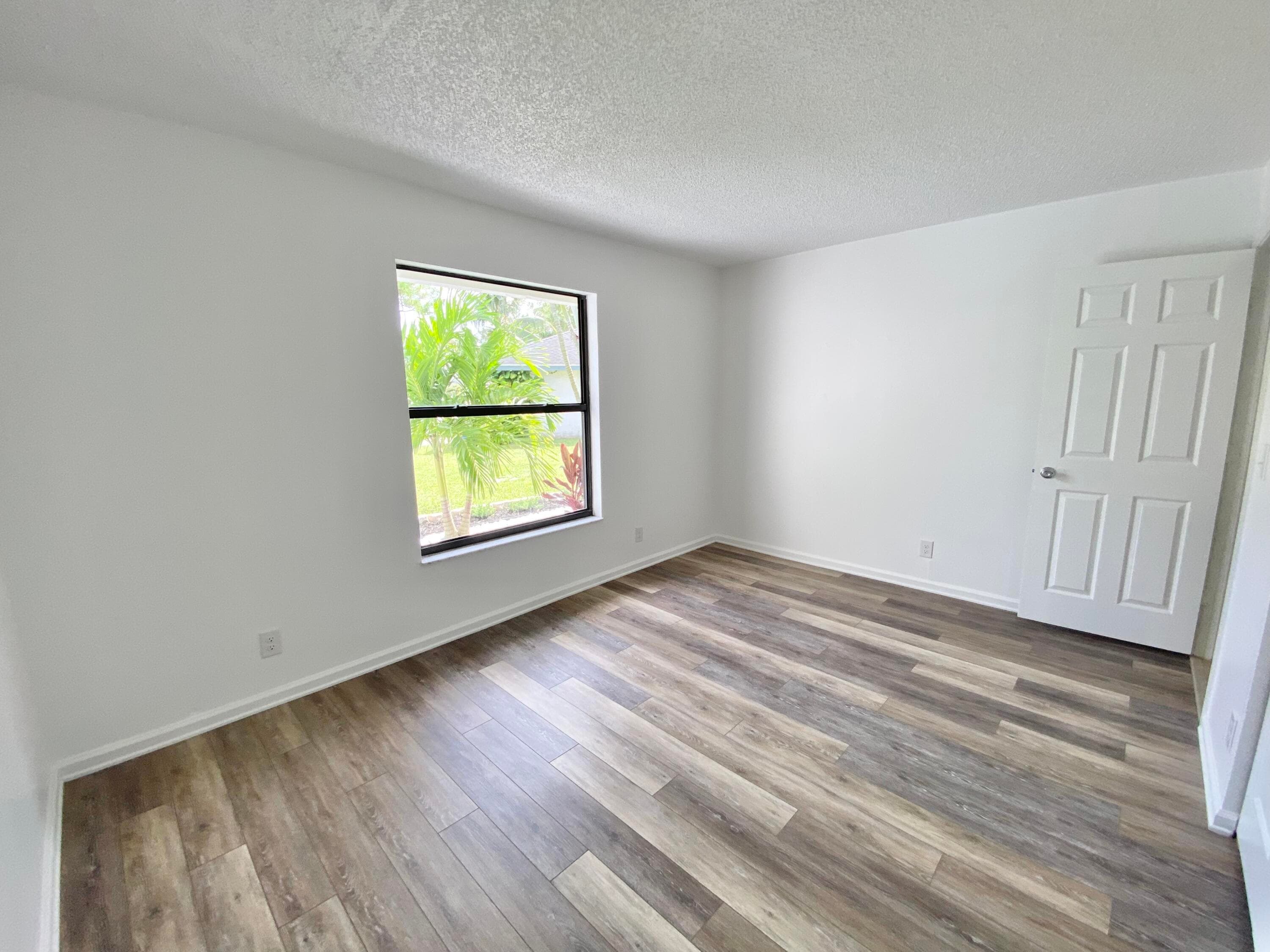 212 Trace Court, Royal Palm Beach, FL 33411 — photo 16 of 32