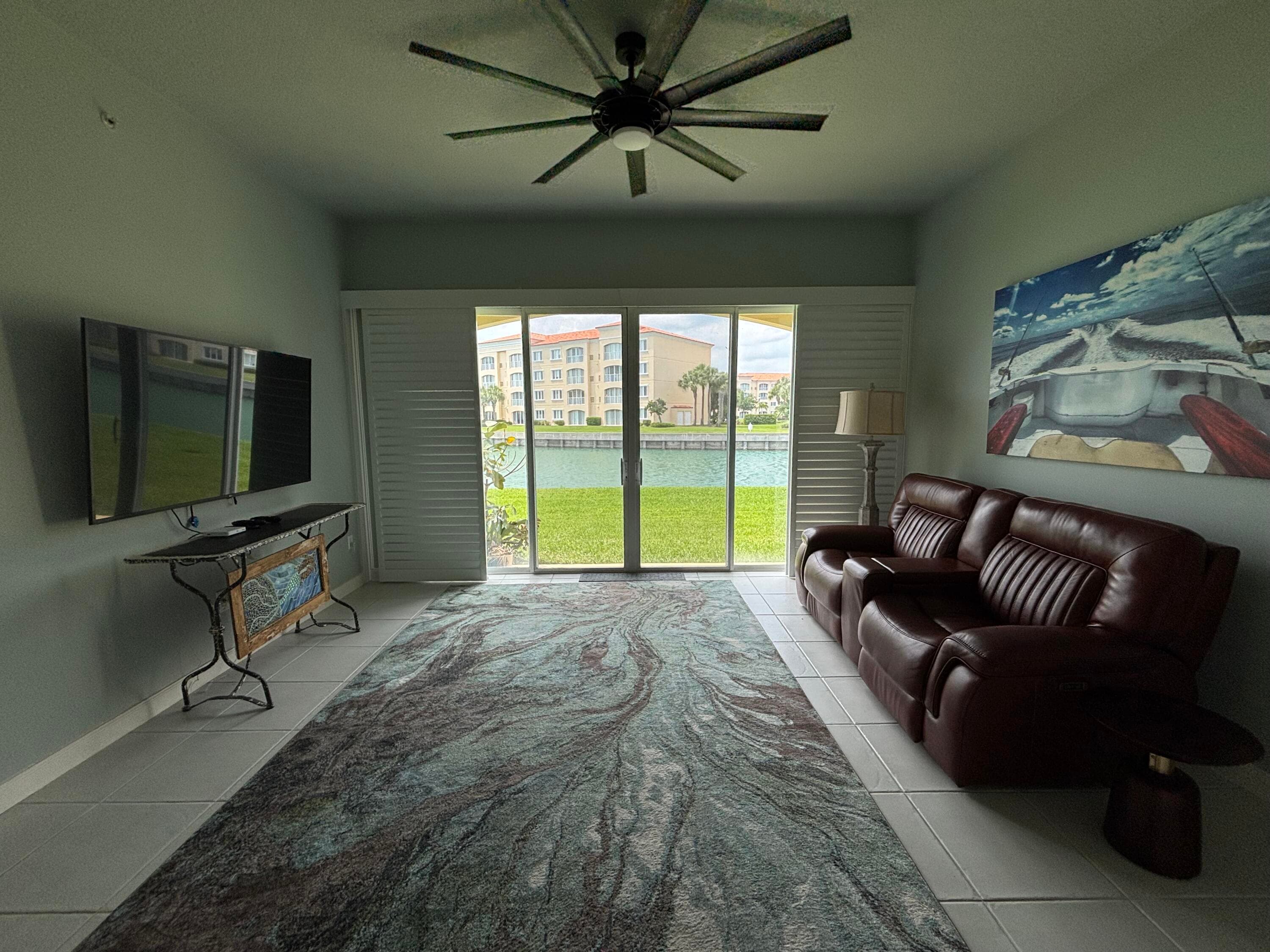18 W Harbour Isle Drive W 102, Fort Pierce, FL 34949 — photo 4 of 31
