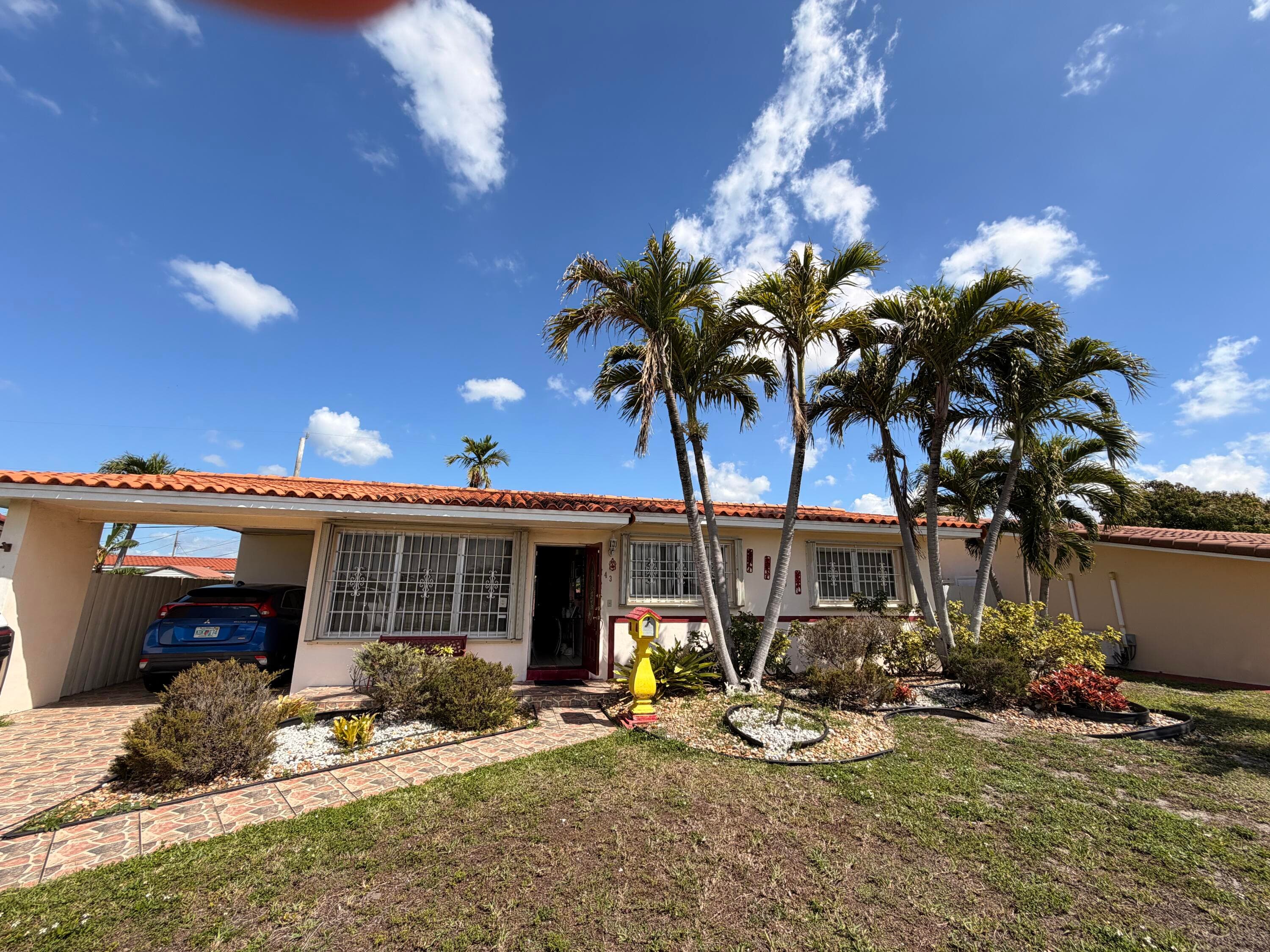 743 W 55th Place, Hialeah, FL 33012 — photo 1 of 13