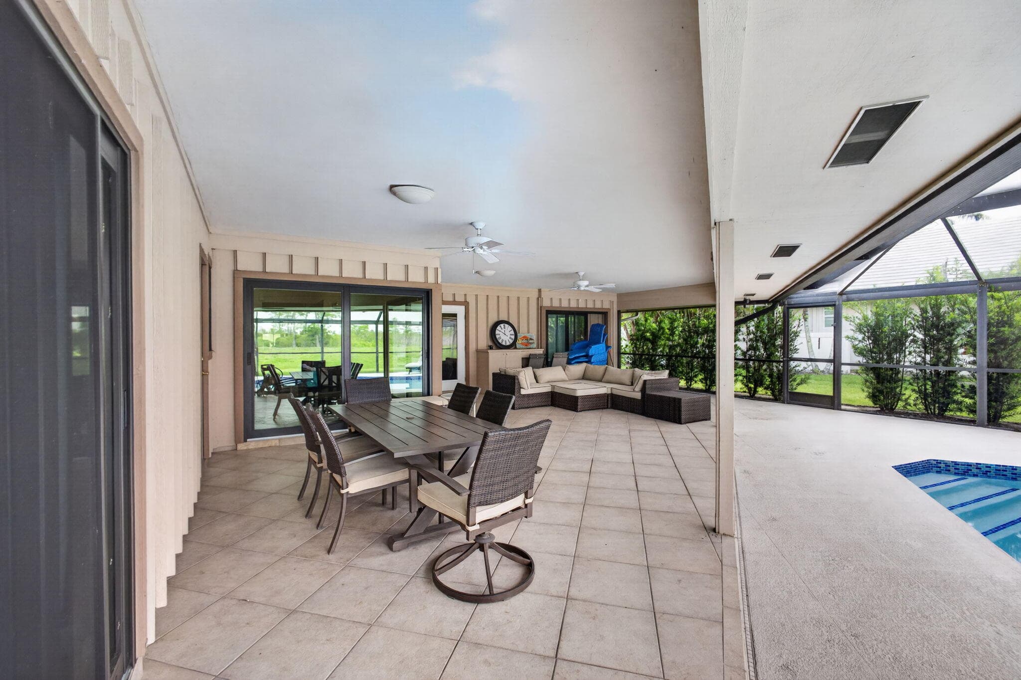 19 Dunbar Road, Palm Beach Gardens, FL 33418 — photo 29 of 55