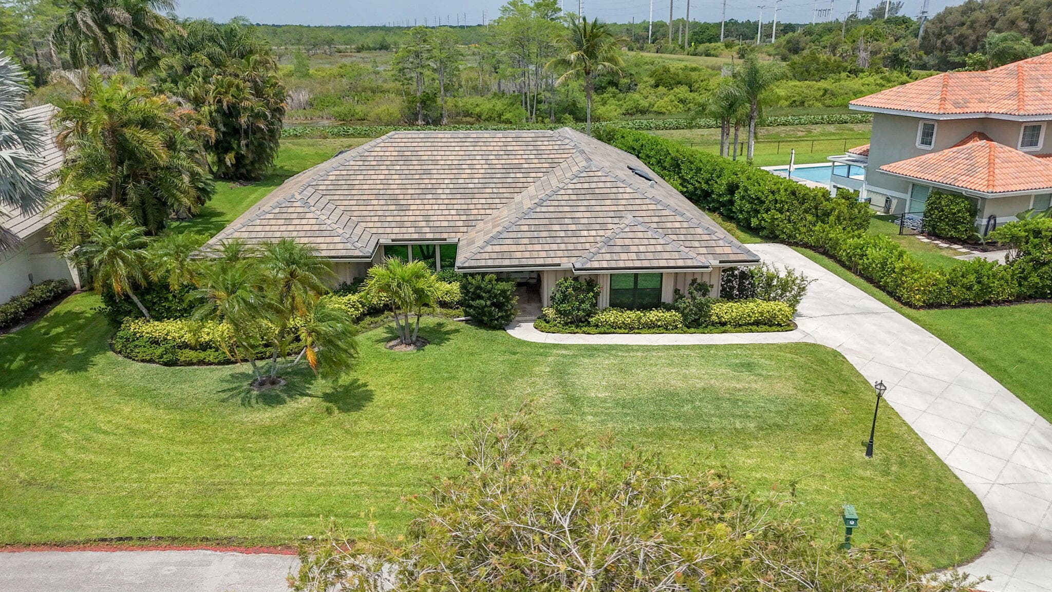 19 Dunbar Road, Palm Beach Gardens, FL 33418 — photo 1 of 55