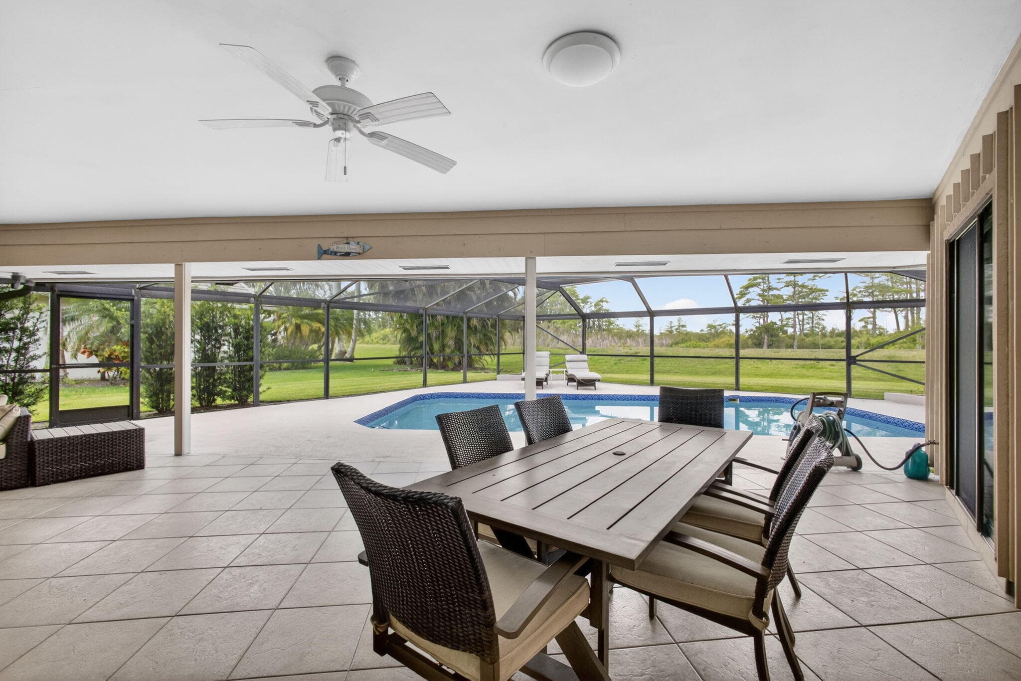 19 Dunbar Road, Palm Beach Gardens, FL 33418 — photo 30 of 55