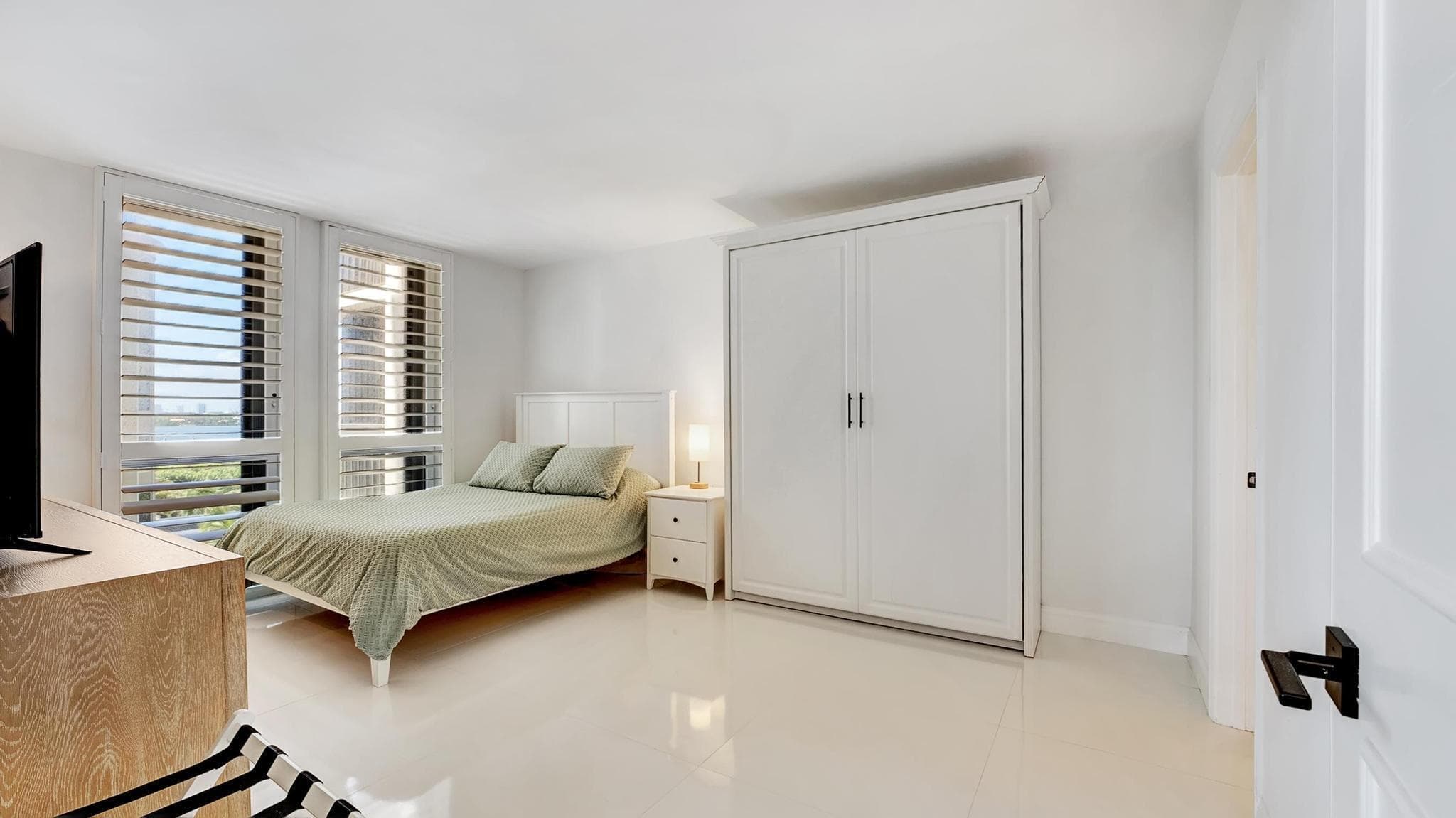 5380 N Ocean Drive 6c, Riviera Beach, FL 33404 — photo 18 of 33