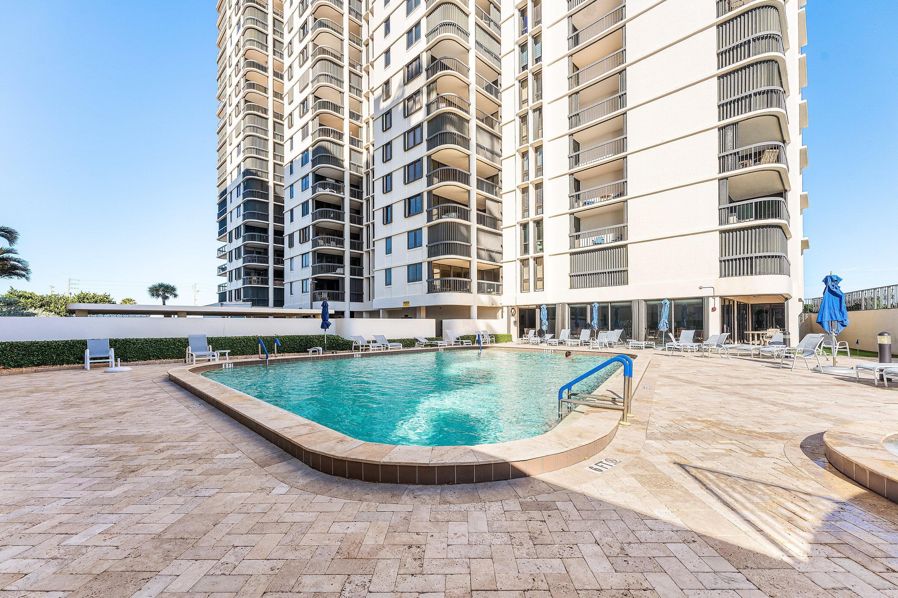 5380 N Ocean Drive 6c, Riviera Beach, FL 33404 — photo 24 of 33