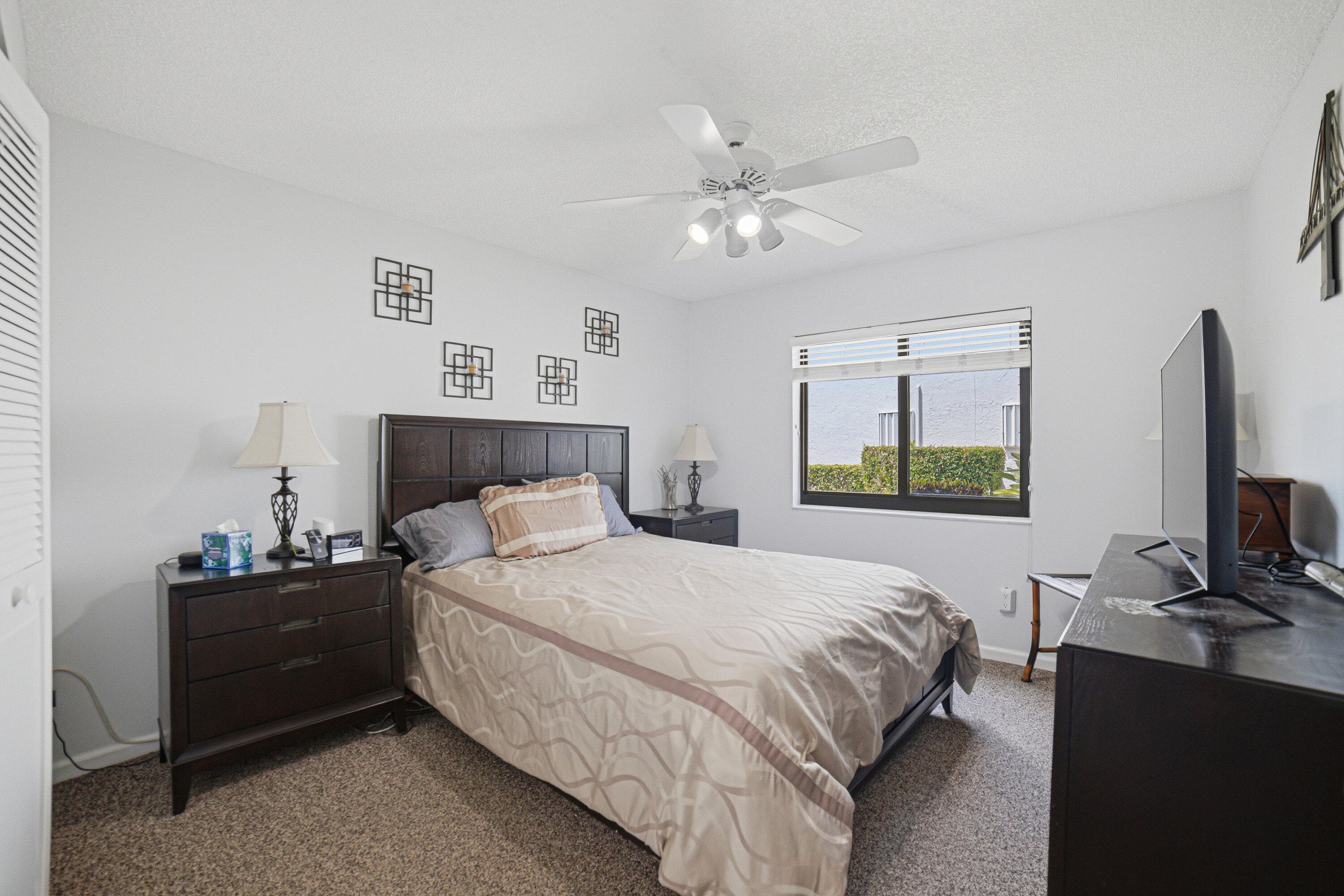 7614 NW 87th Avenue, Tamarac, FL 33321 — photo 12 of 32