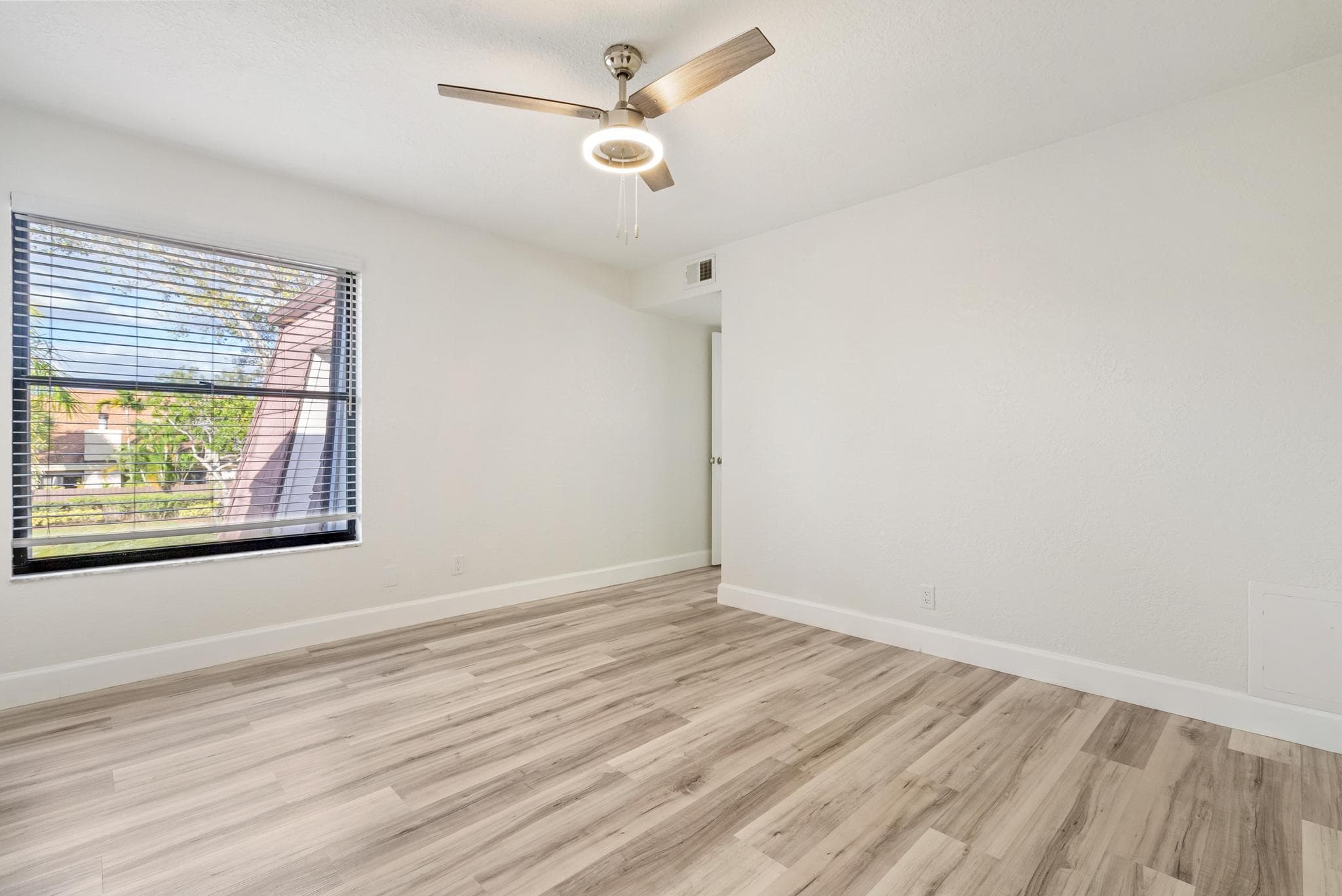 7780 Courtyard Run W, Boca Raton, FL 33433 — photo 11 of 32